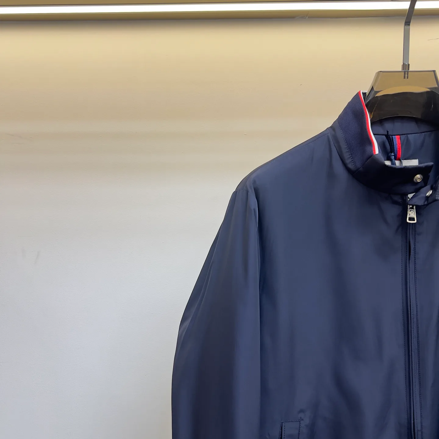 Women's Jackets And Down Jackets MONCLER 17340706