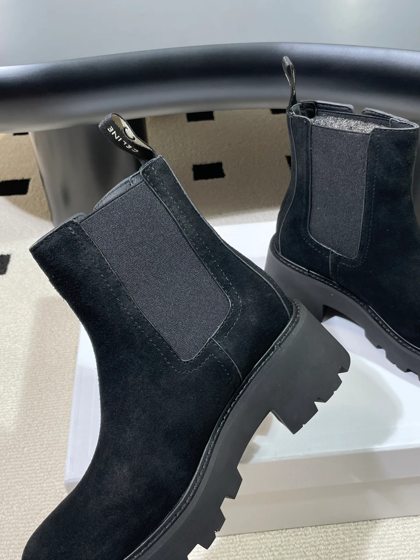 Women's Ankle Boots CELINE 18041593