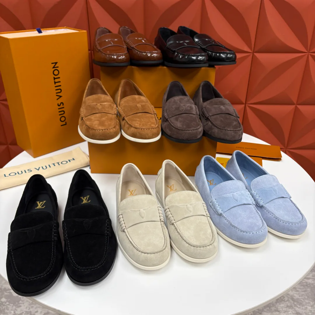 Men's Loafers And Dress Shoes LOUIS VUITTON 17715944
