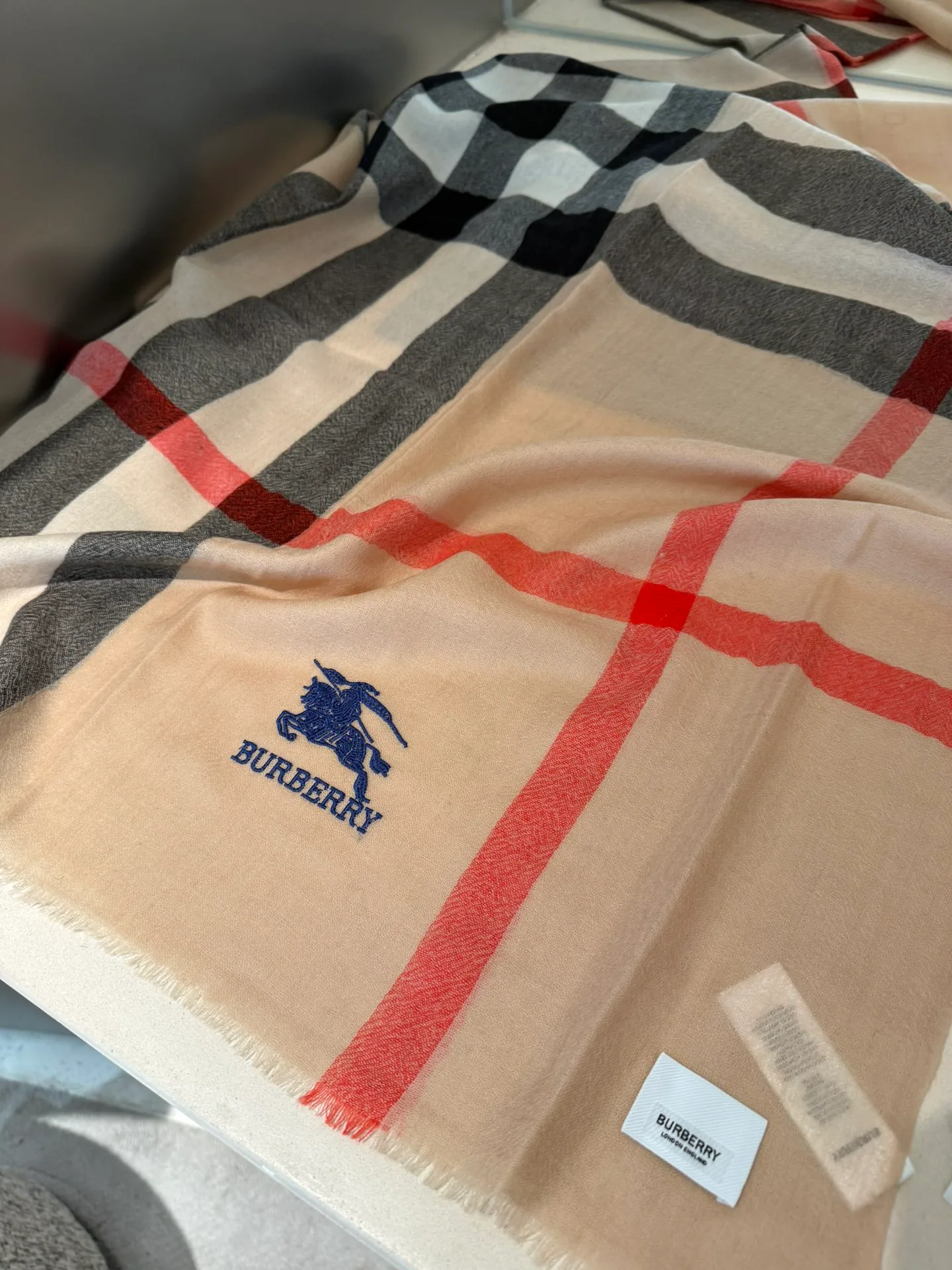 Scarves BURBERRY 18275108