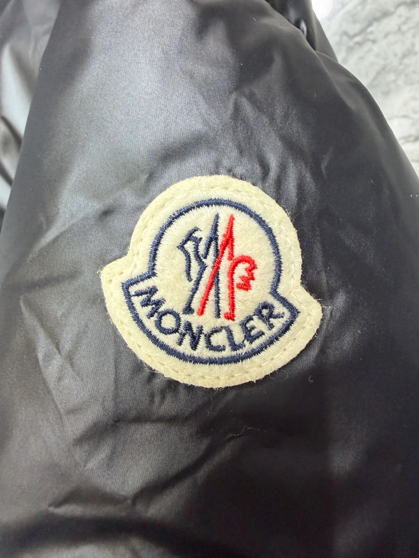 Women's Jackets And Down Jackets MONCLER 17801606