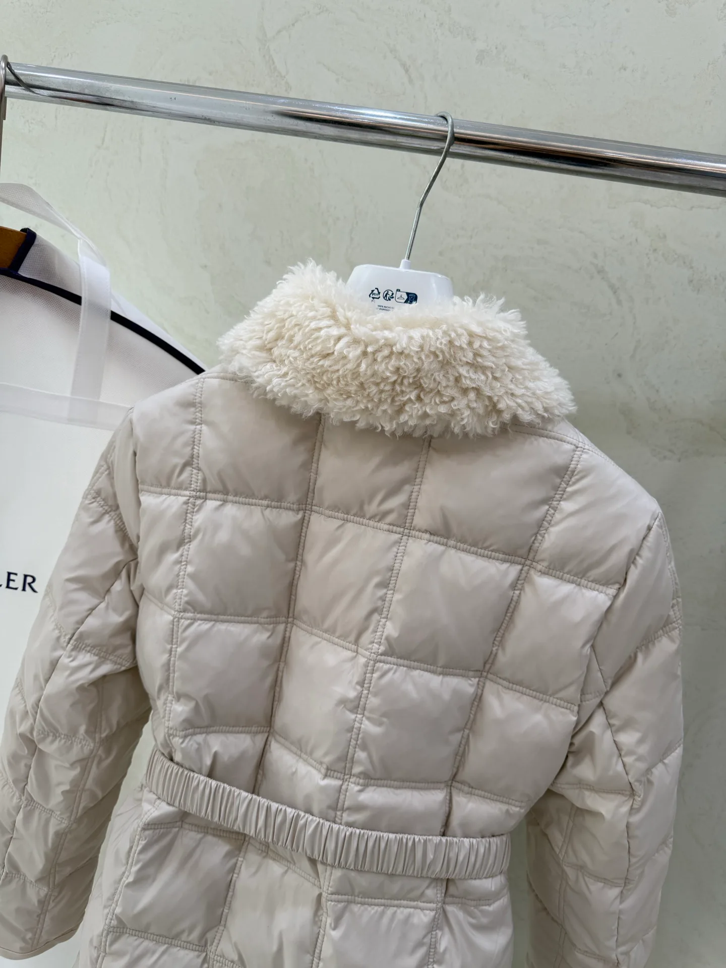Men's Jackets And Down Jackets MONCLER 17937835