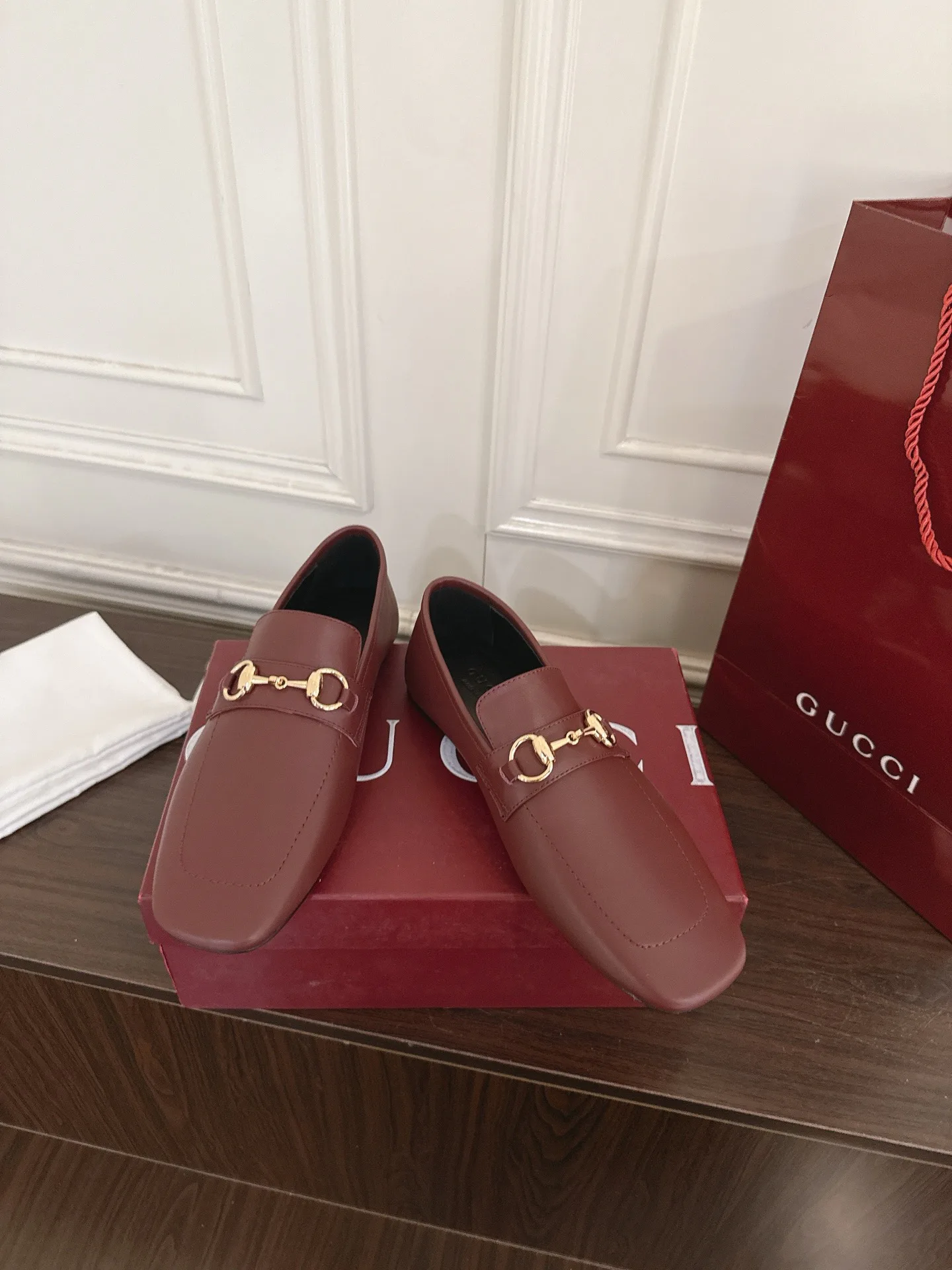 Women's Loafers And Moccasins GUCCI 17956775
