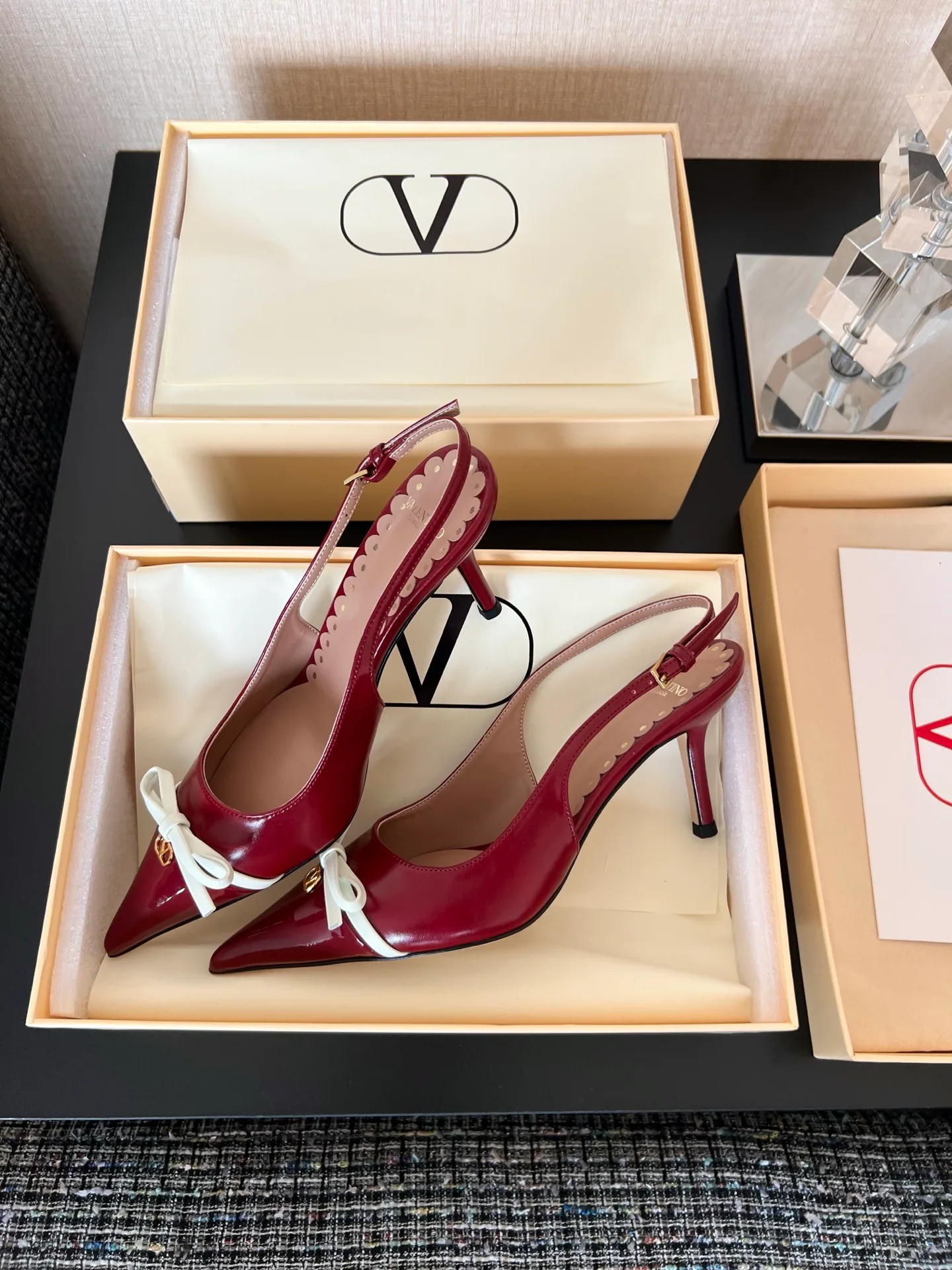 Women's Heels VALENTINO 17480219
