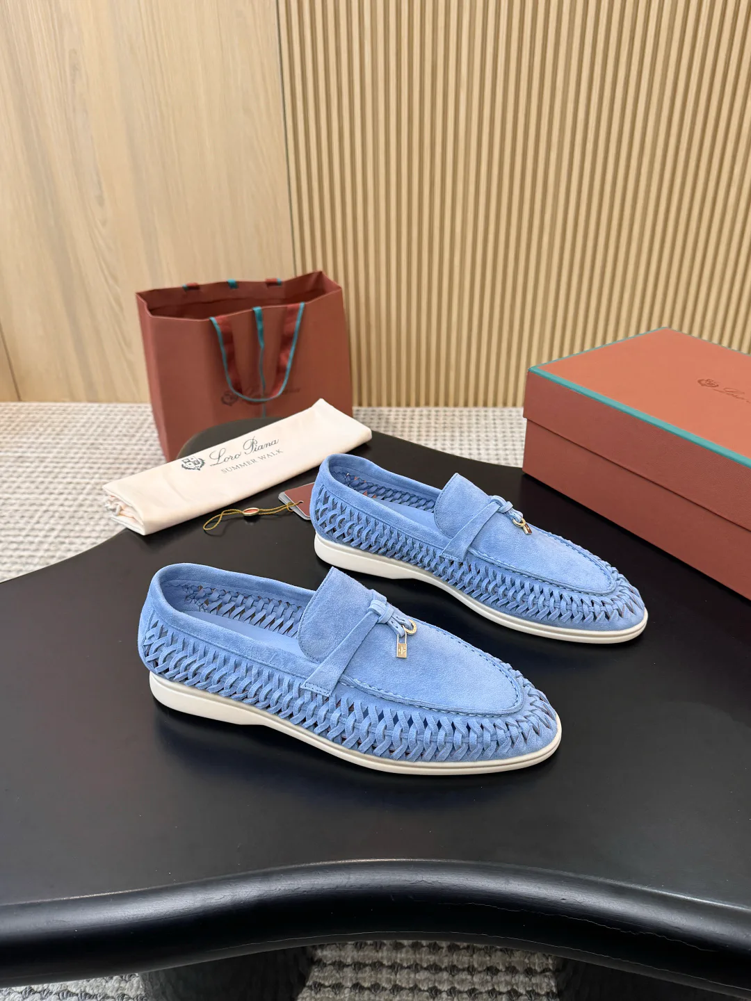 Women's Loafers And Moccasins LORO PIANA 18233080