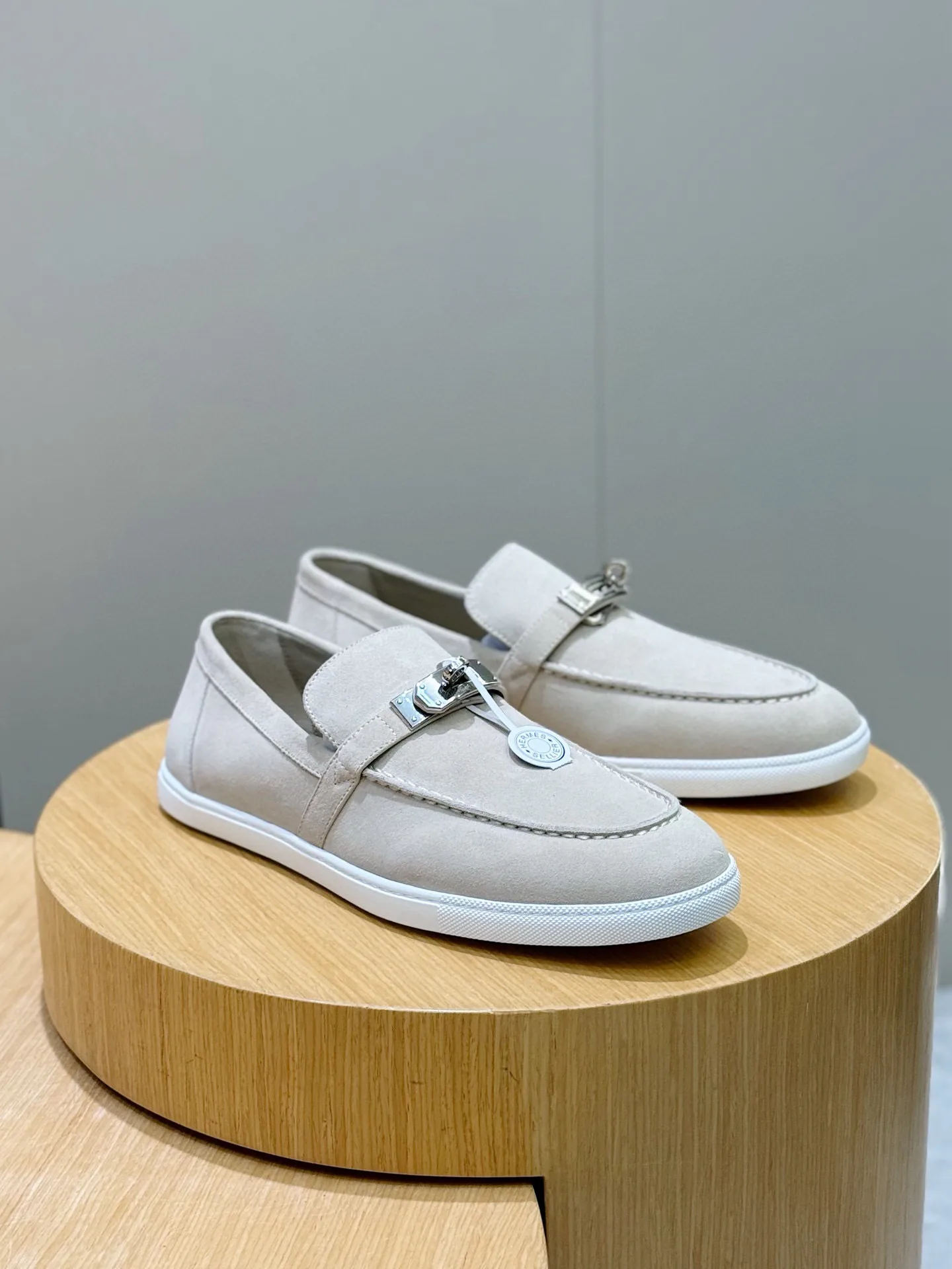 Men's Loafers And Dress Shoes HERMES 17844274