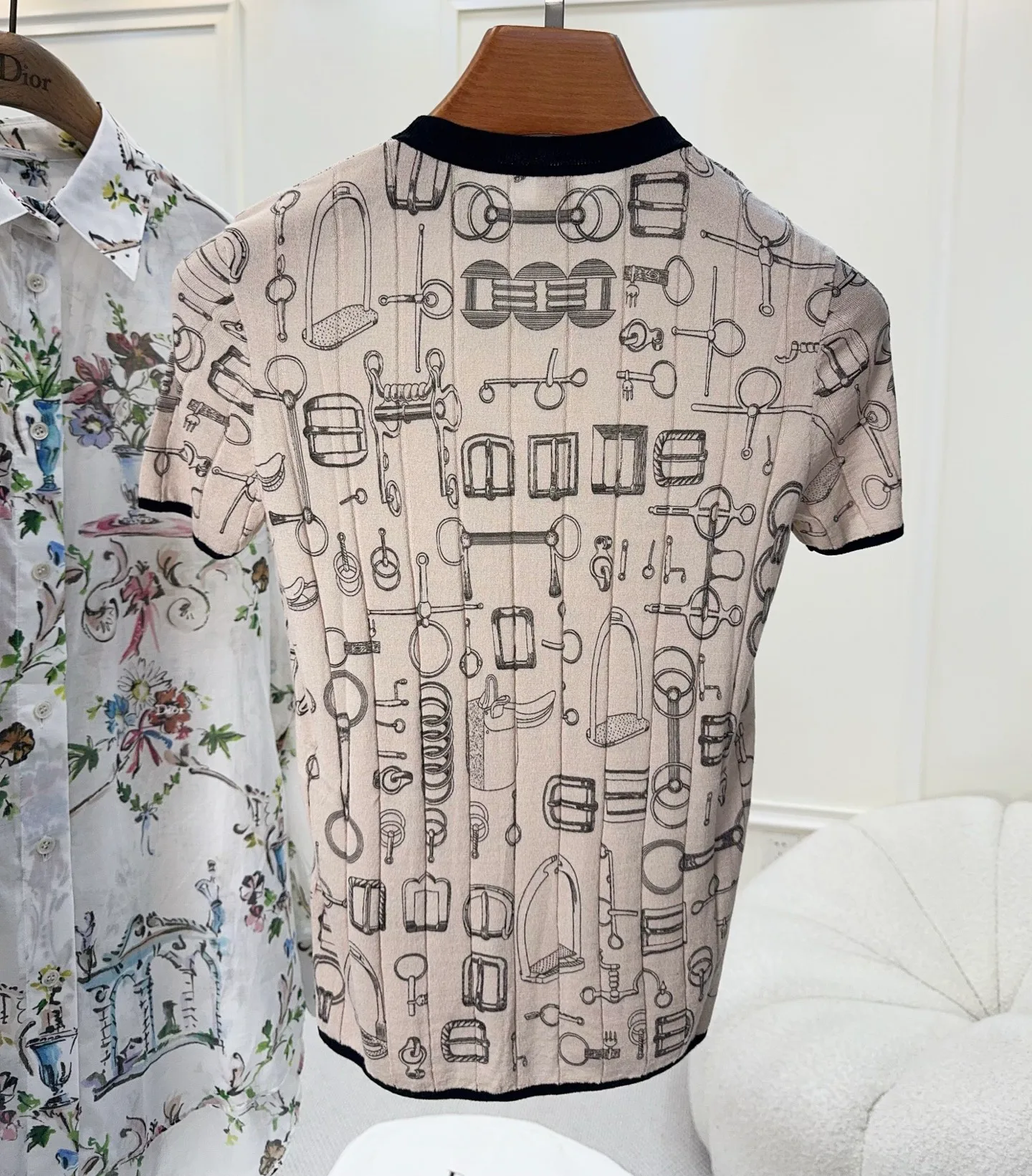 Women's T-Shirts HERMES 17403634