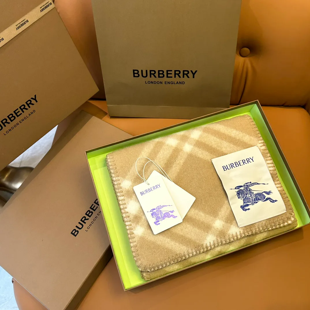 Scarves BURBERRY 18401216