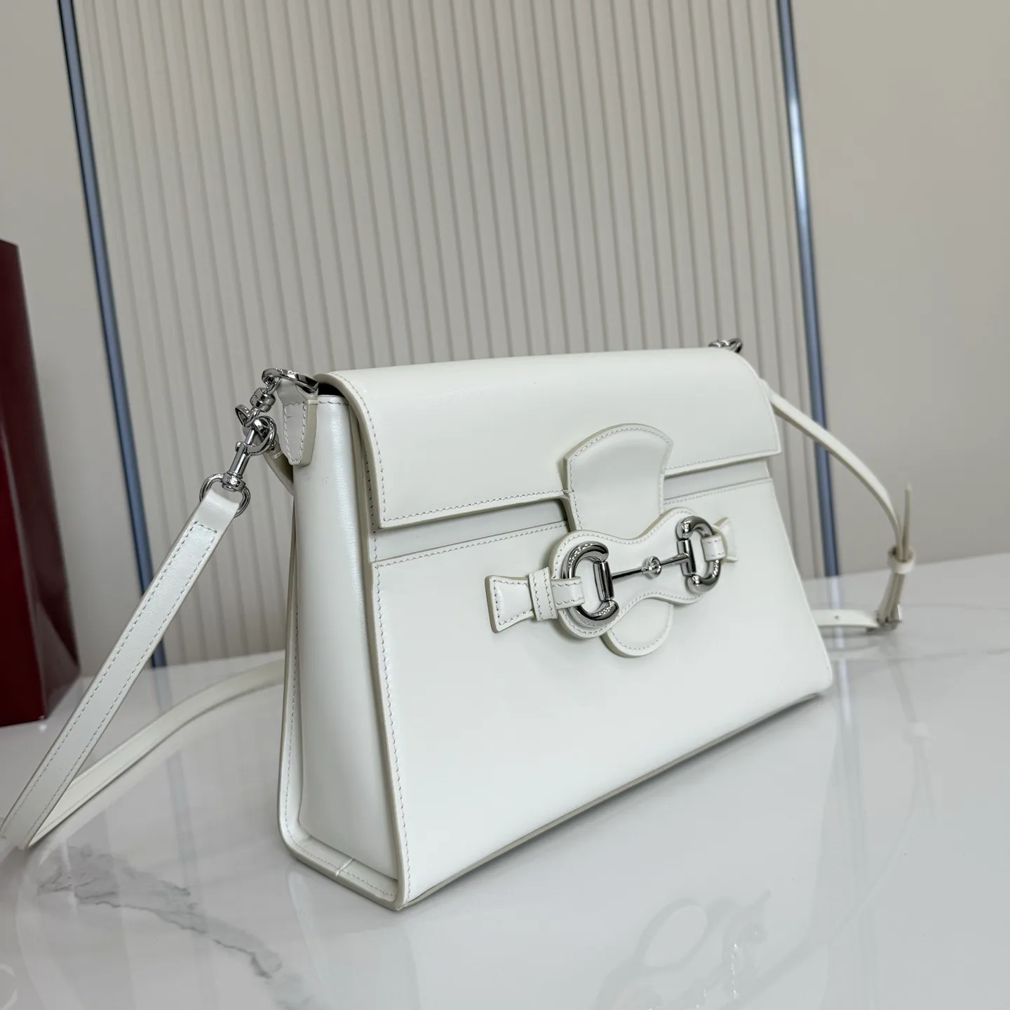 Women's Classic Handbags GUCCI 18262338