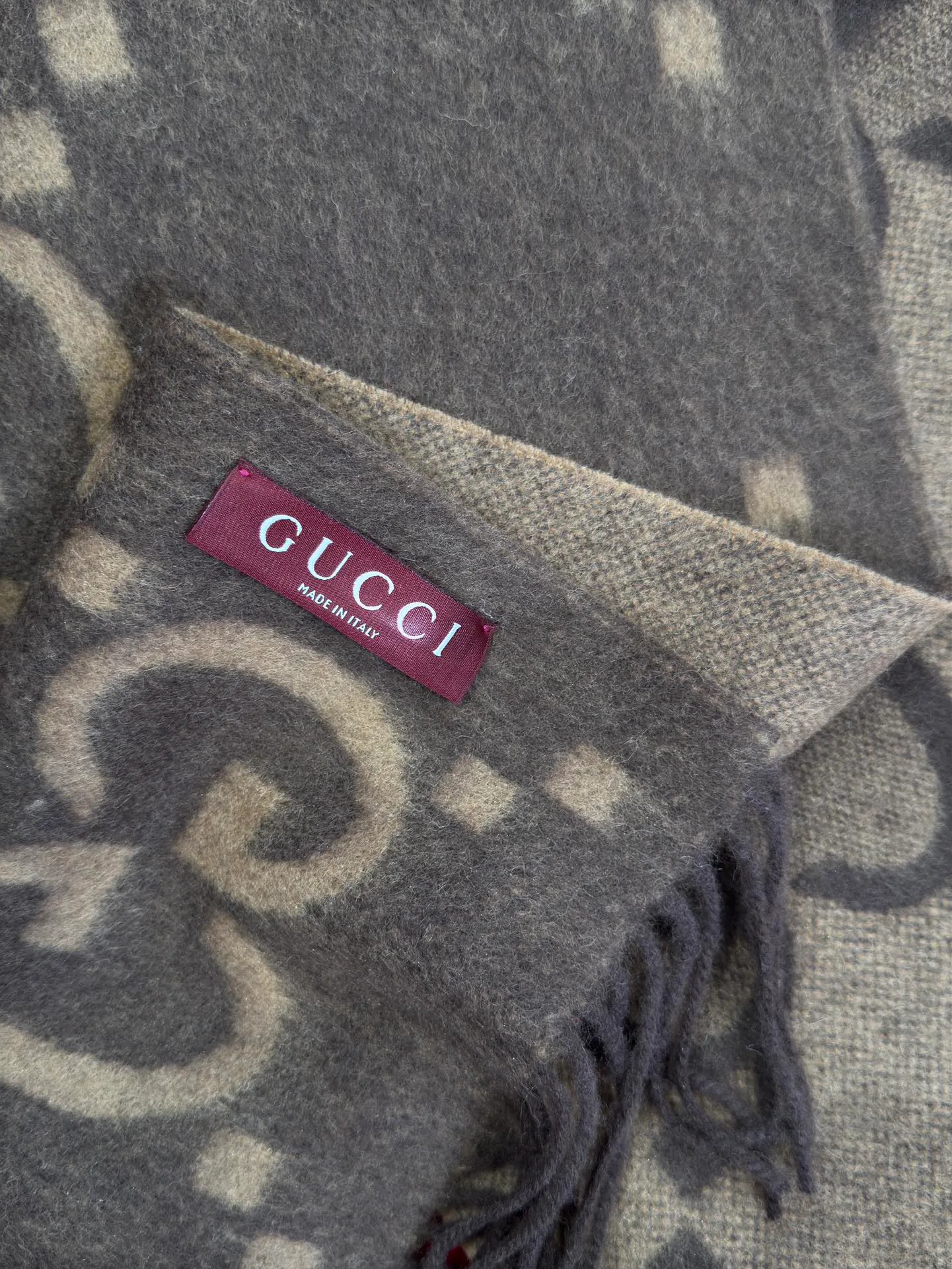 Scarves GUCCI 17935946