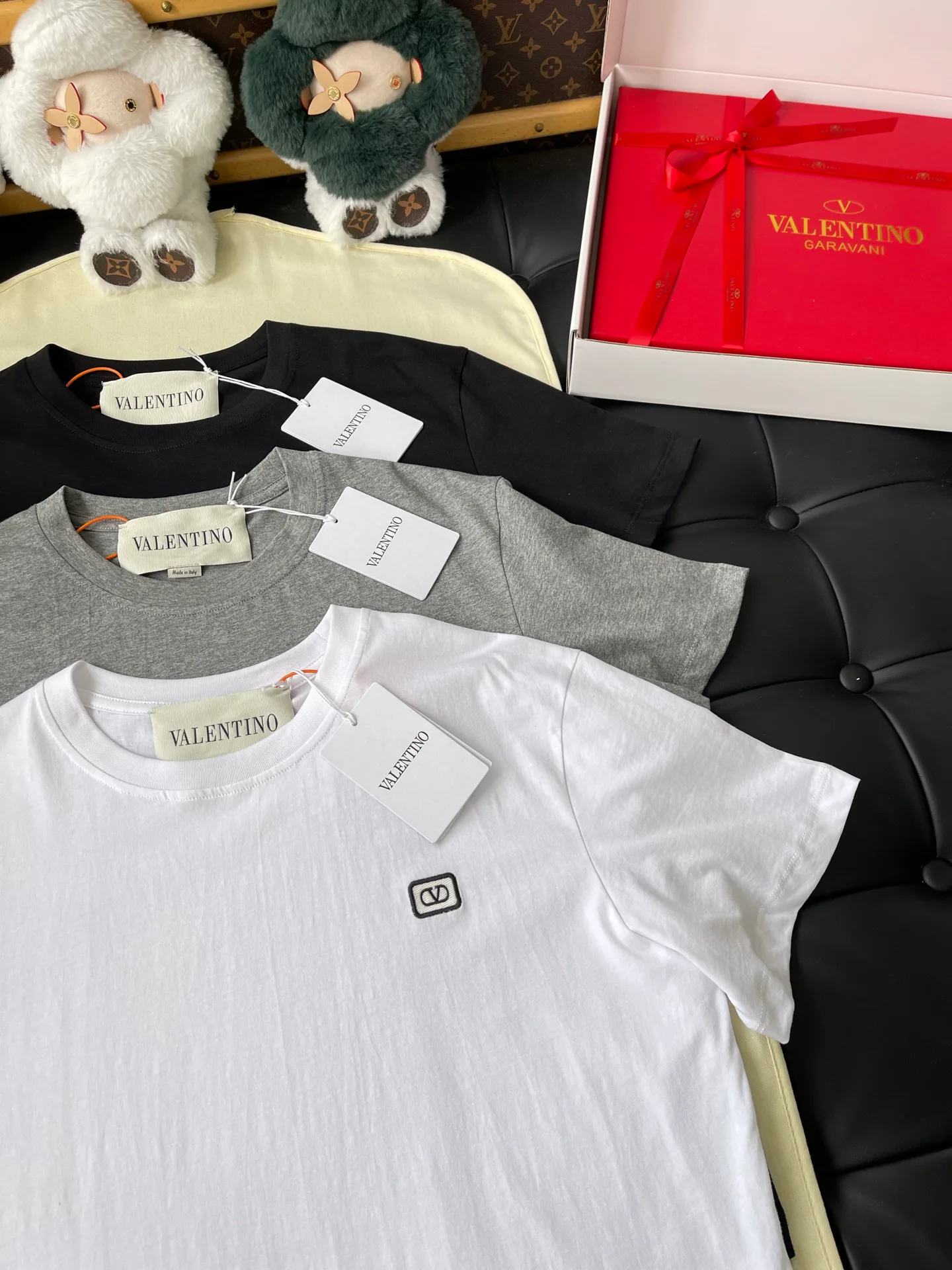 Women's T-Shirts VALENTINO 18191246