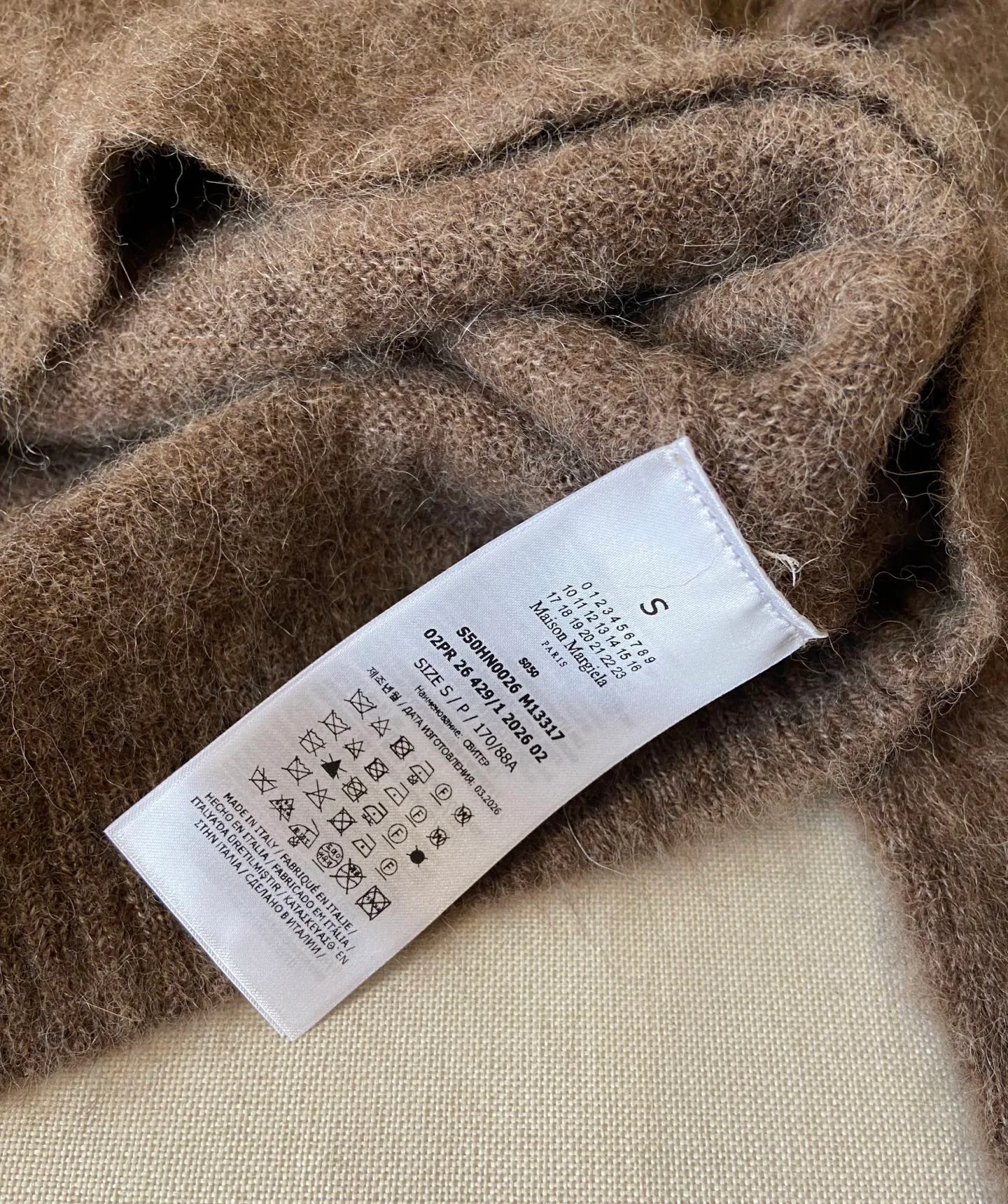 Women's Jumpers And Sweaters MAISON MARGIELA 18088345