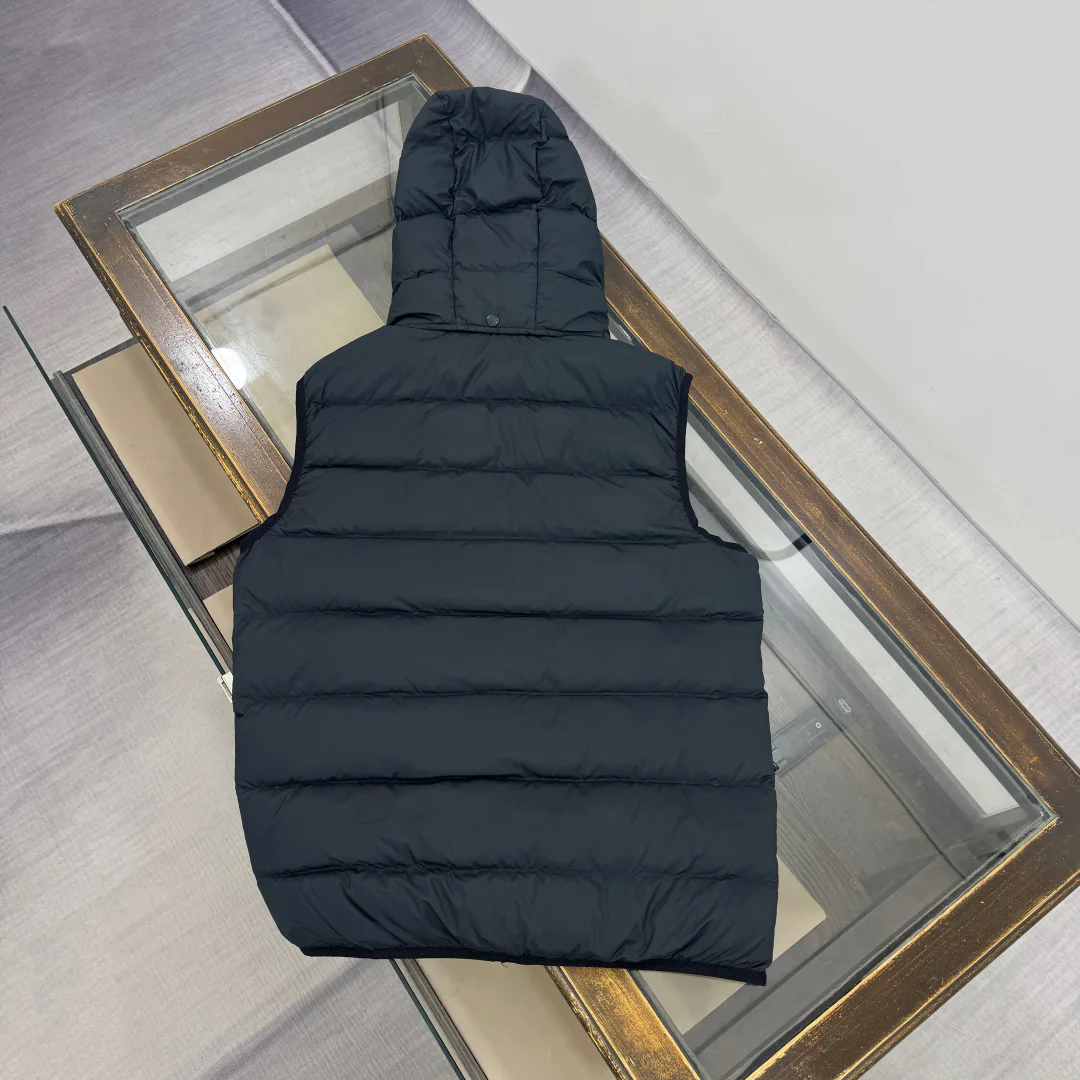 Women's Vests MONCLER 18001989