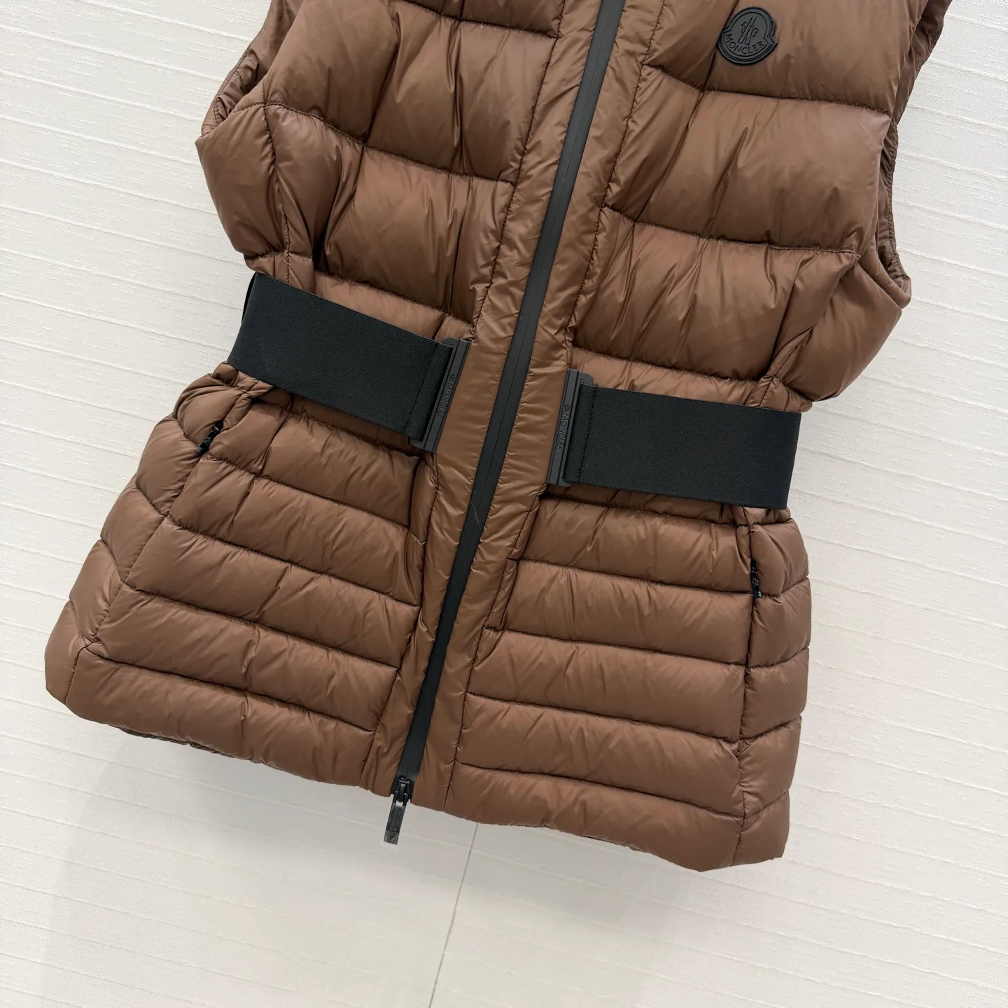 Women's Vests MONCLER 18022884