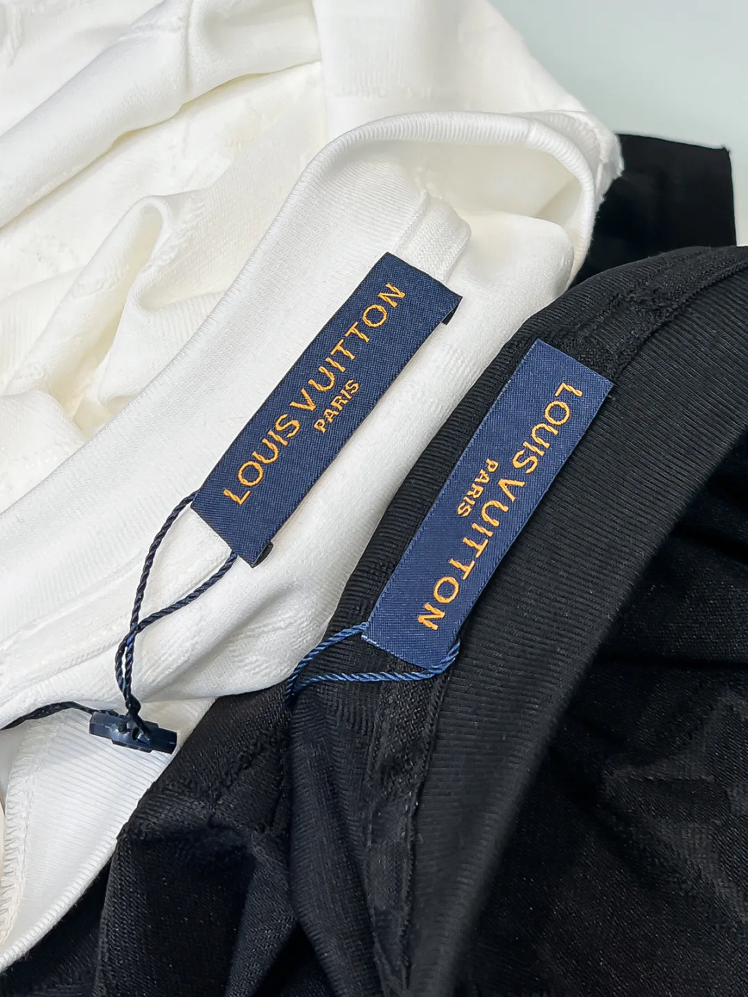 Men's T-Shirts LOUIS VUITTON 18499404