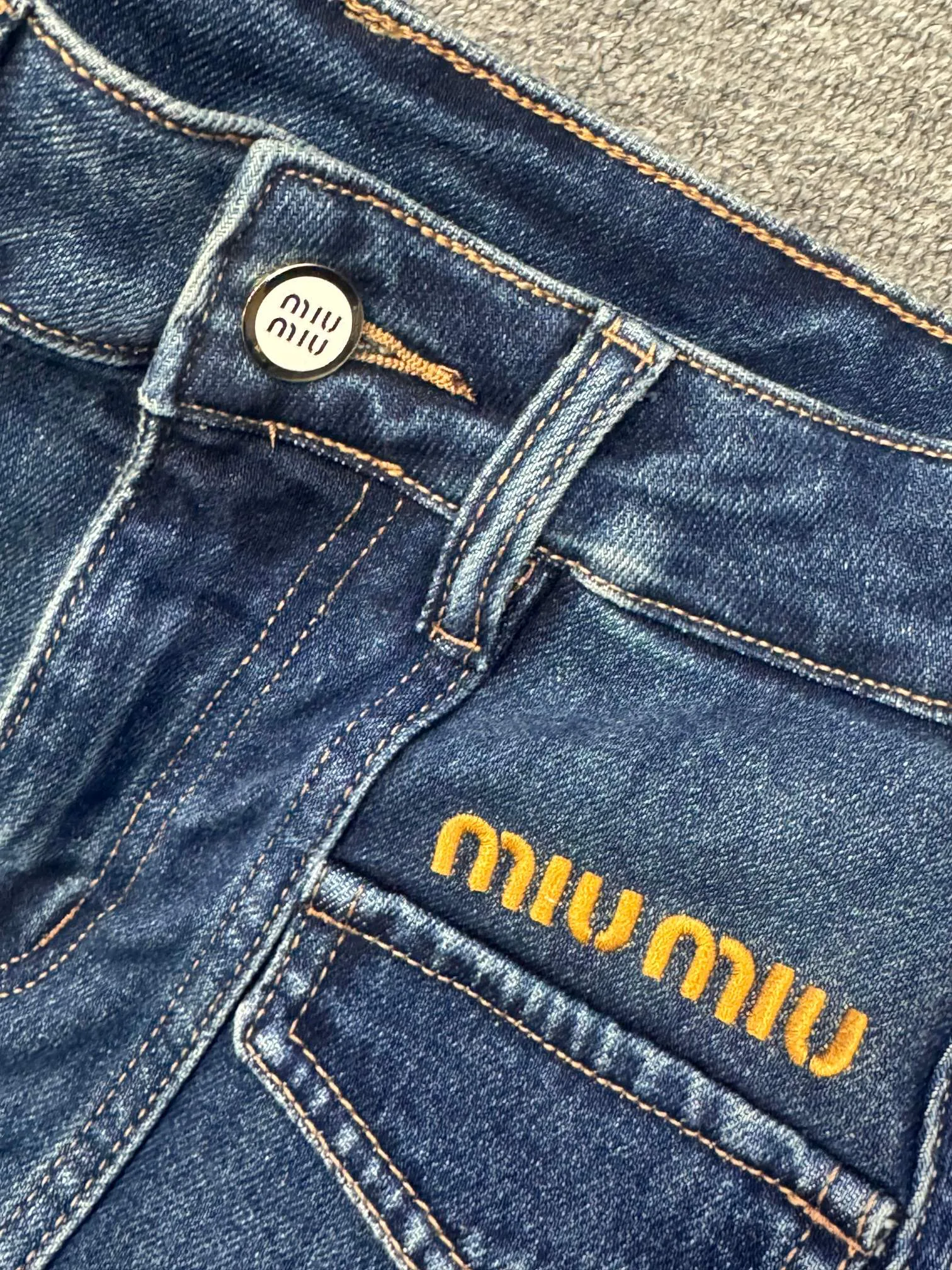 Women's Jeans MIU MIU 18232808