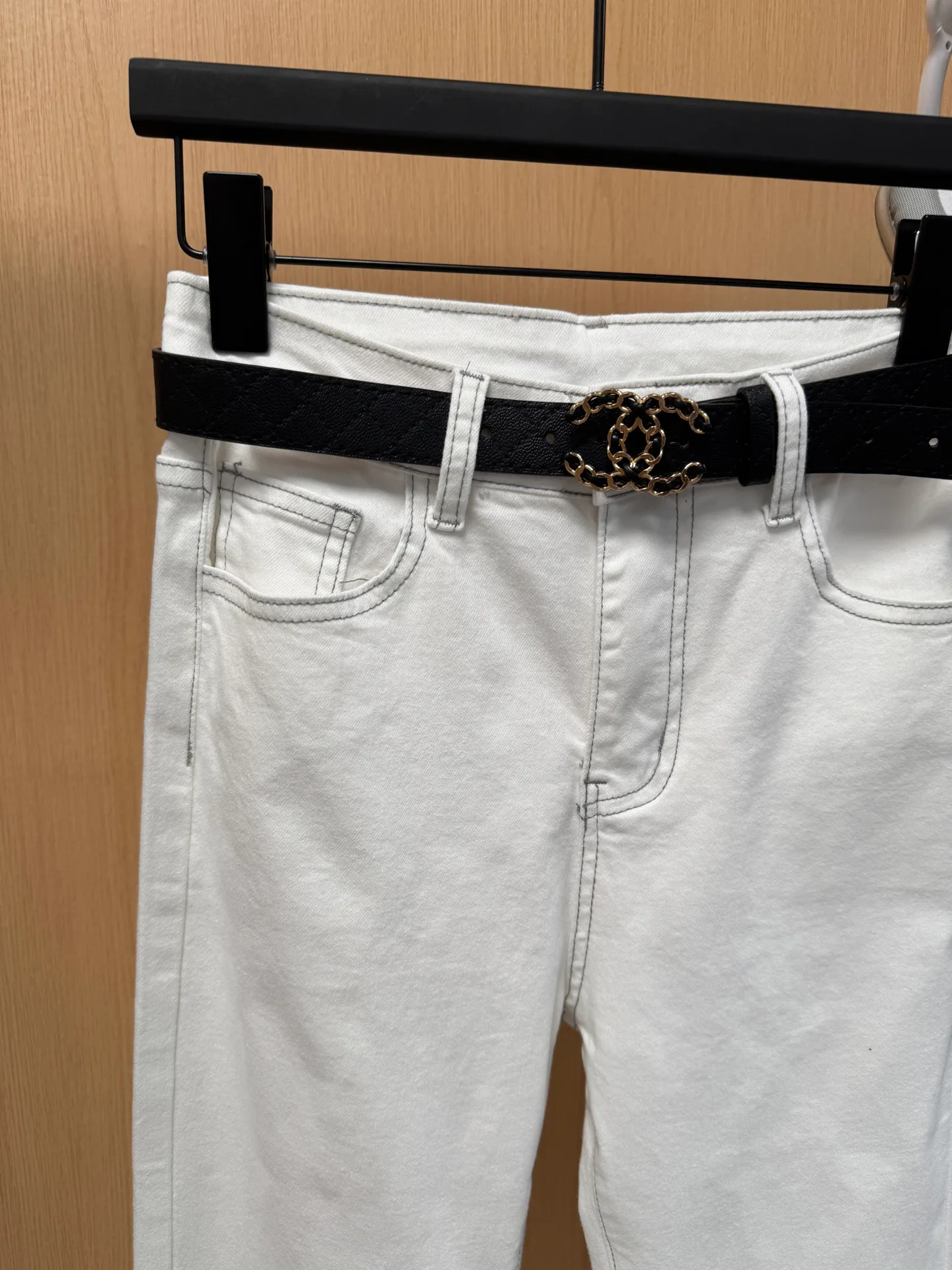Women's Jeans CHANEL 18138529