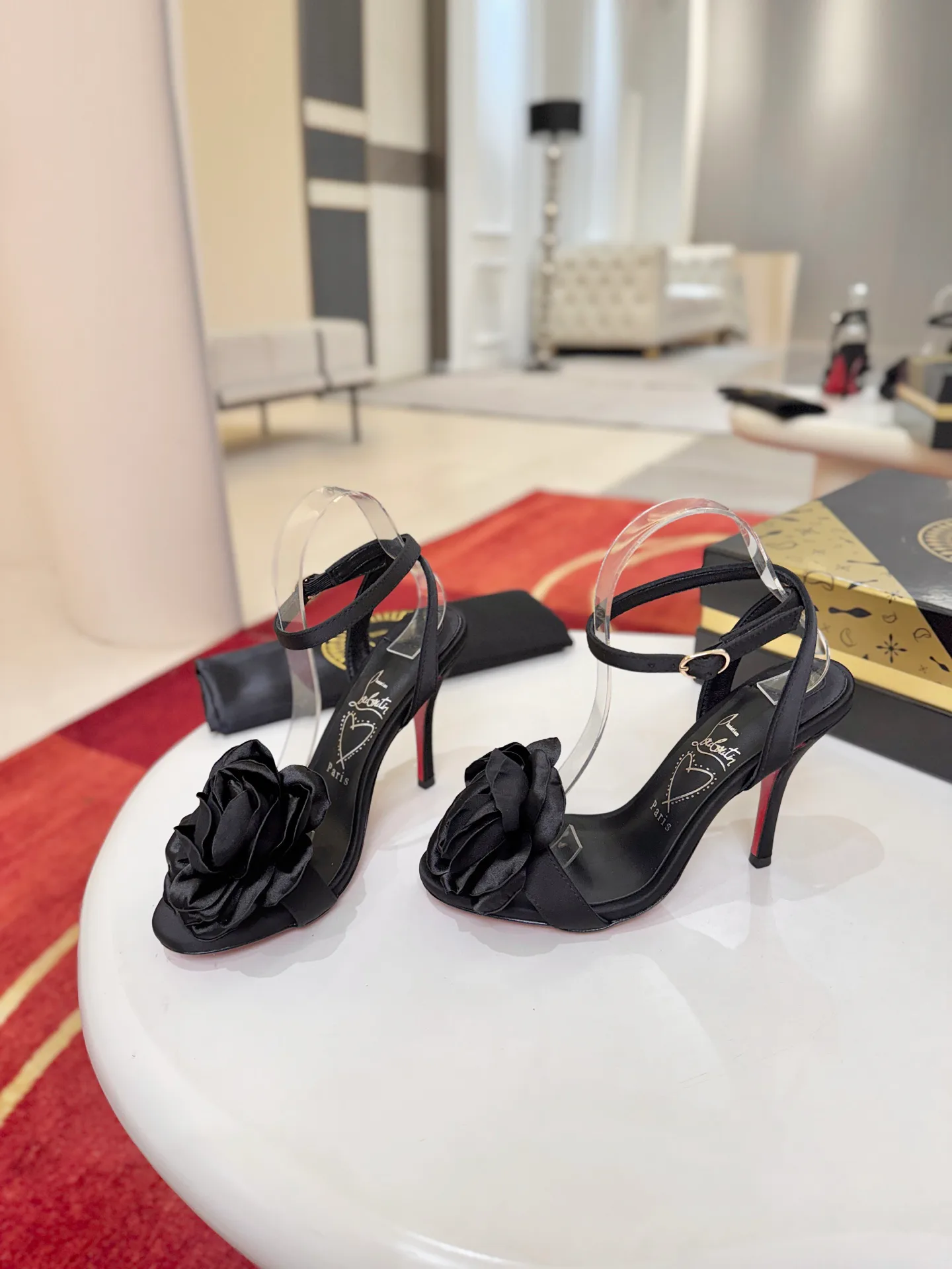 Women's Open-Toe Sandals CHRISTIAN LOUBOUTIN 18275833