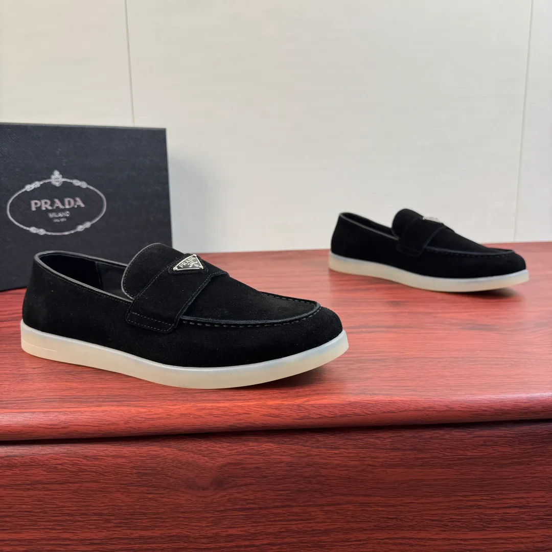 Men's Loafers And Dress Shoes PRADA 18100605