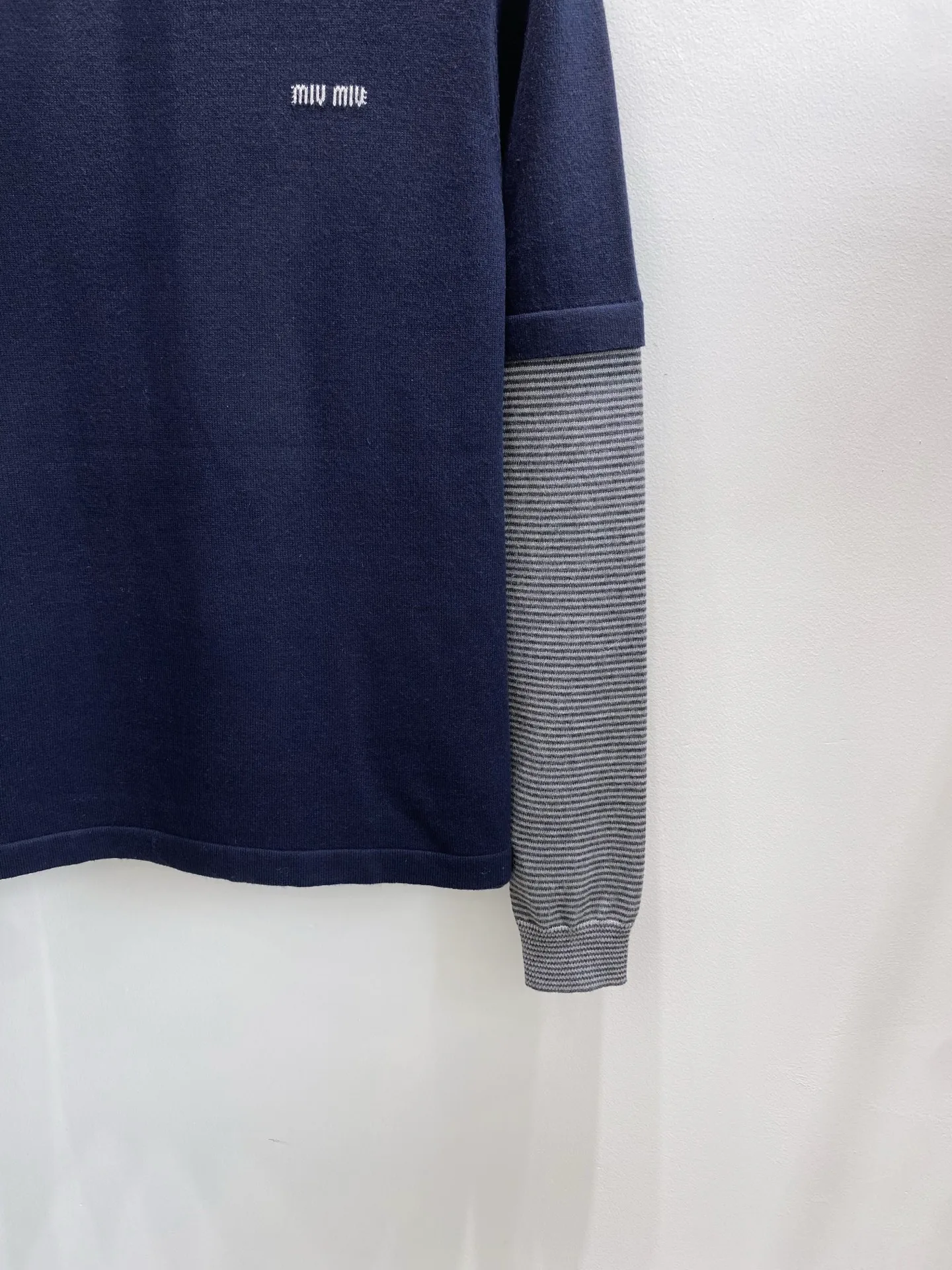 Women's Jumpers And Sweaters MIU MIU 18029066