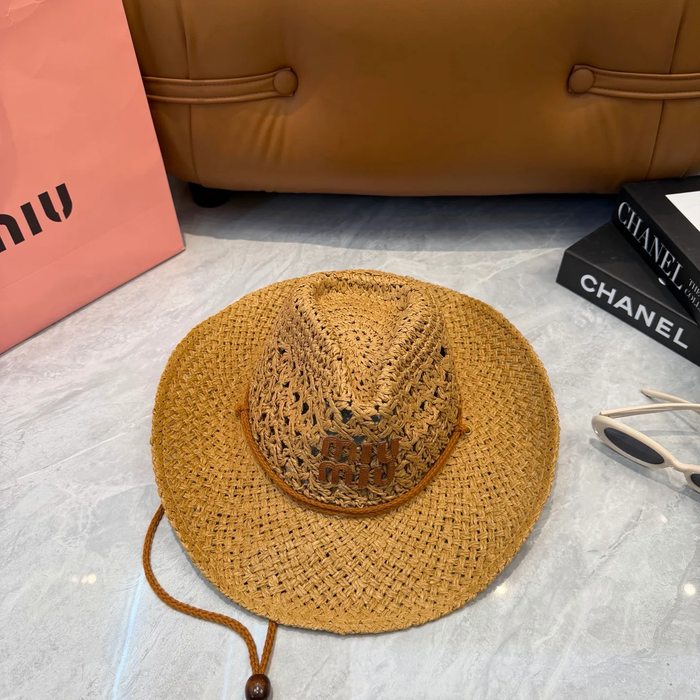 Hats MIU MIU 17604939