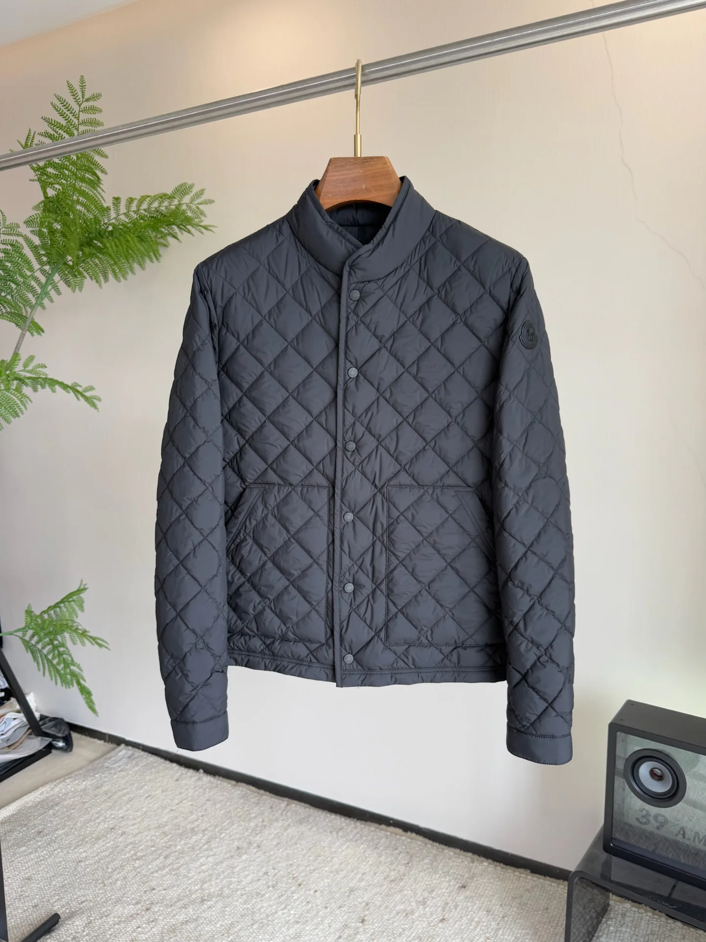 Men's Jackets And Down Jackets MONCLER 18084740