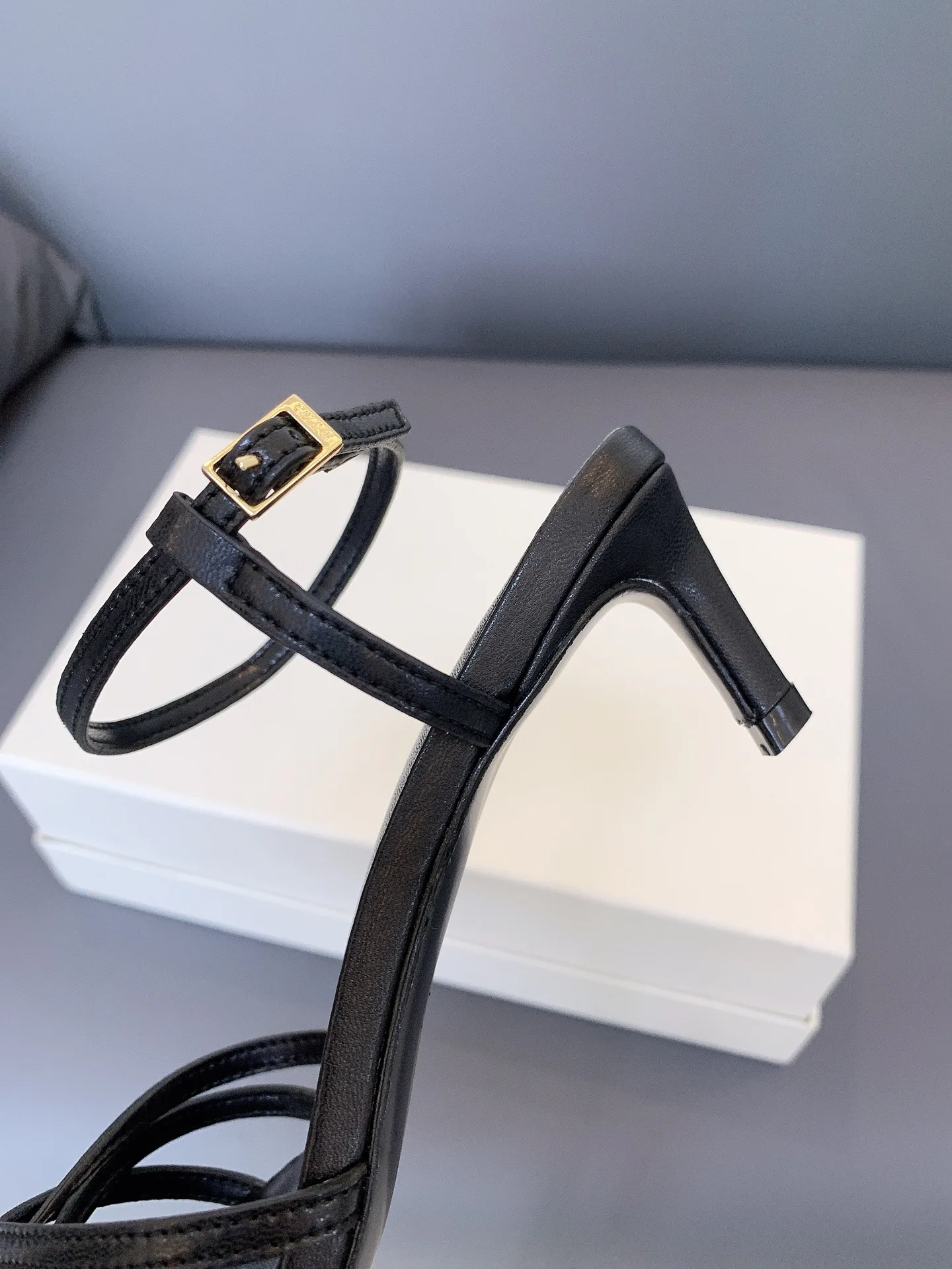 Women's Open-Toe Sandals CELINE 17479009