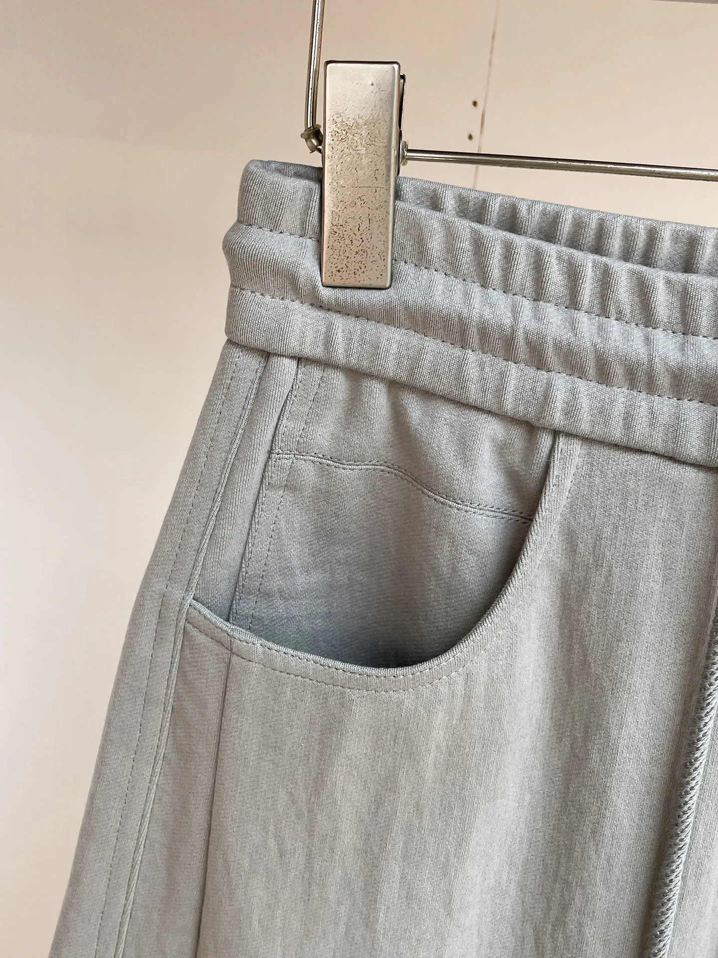 Men's Trousers BALENCIAGA 18499627