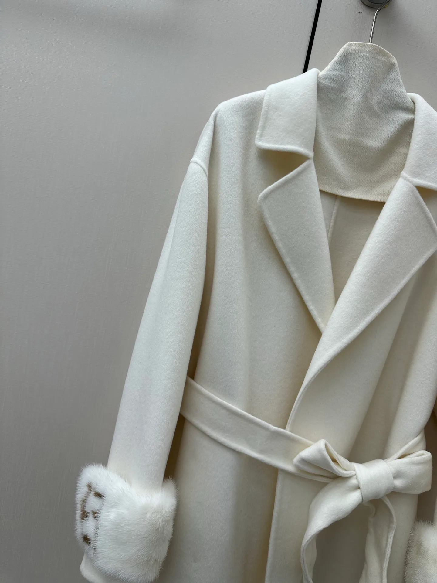 Women's Coats FENDI 18338628