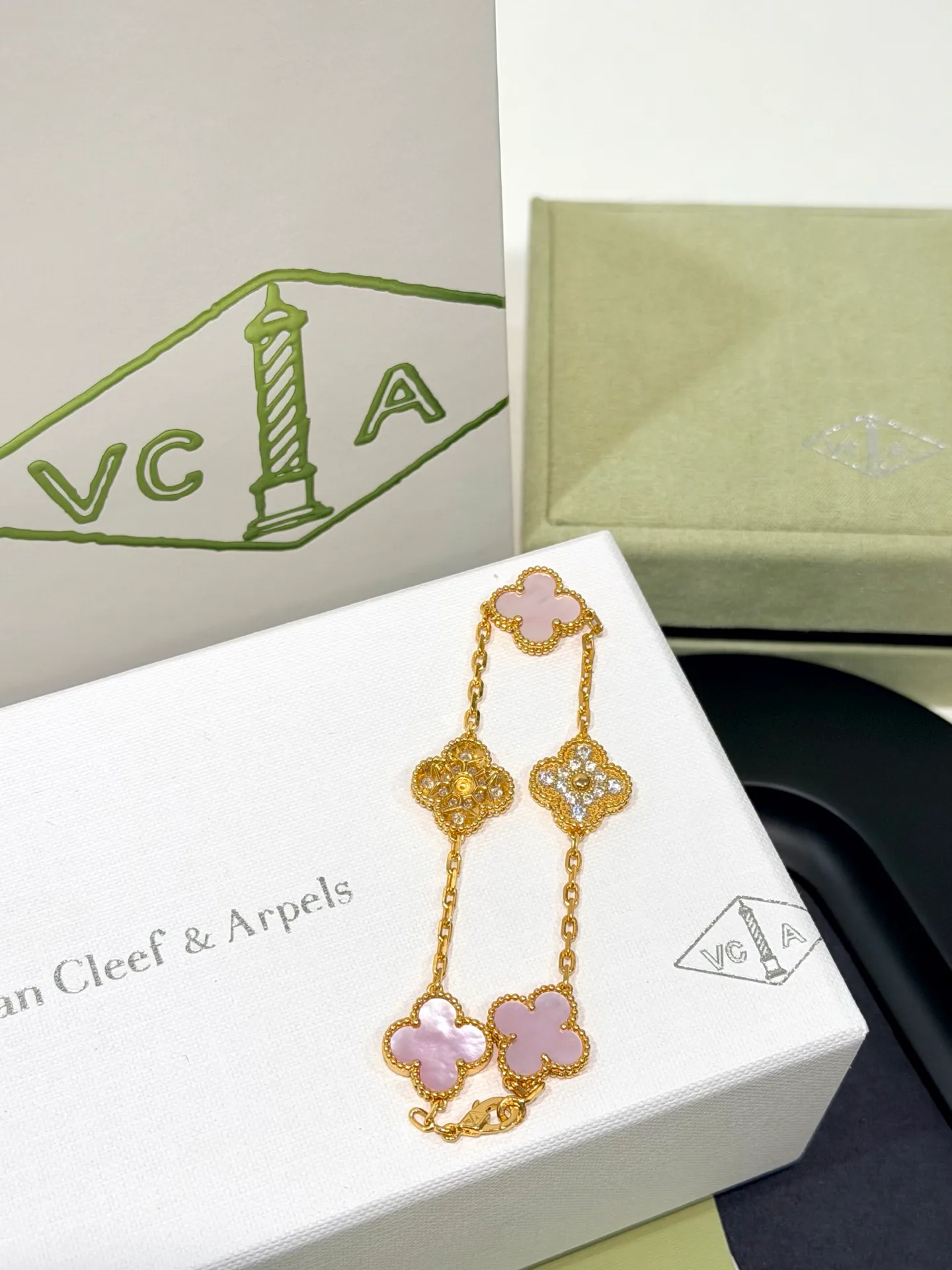 Jewelry VAN CLEEF & ARPELS 18123053