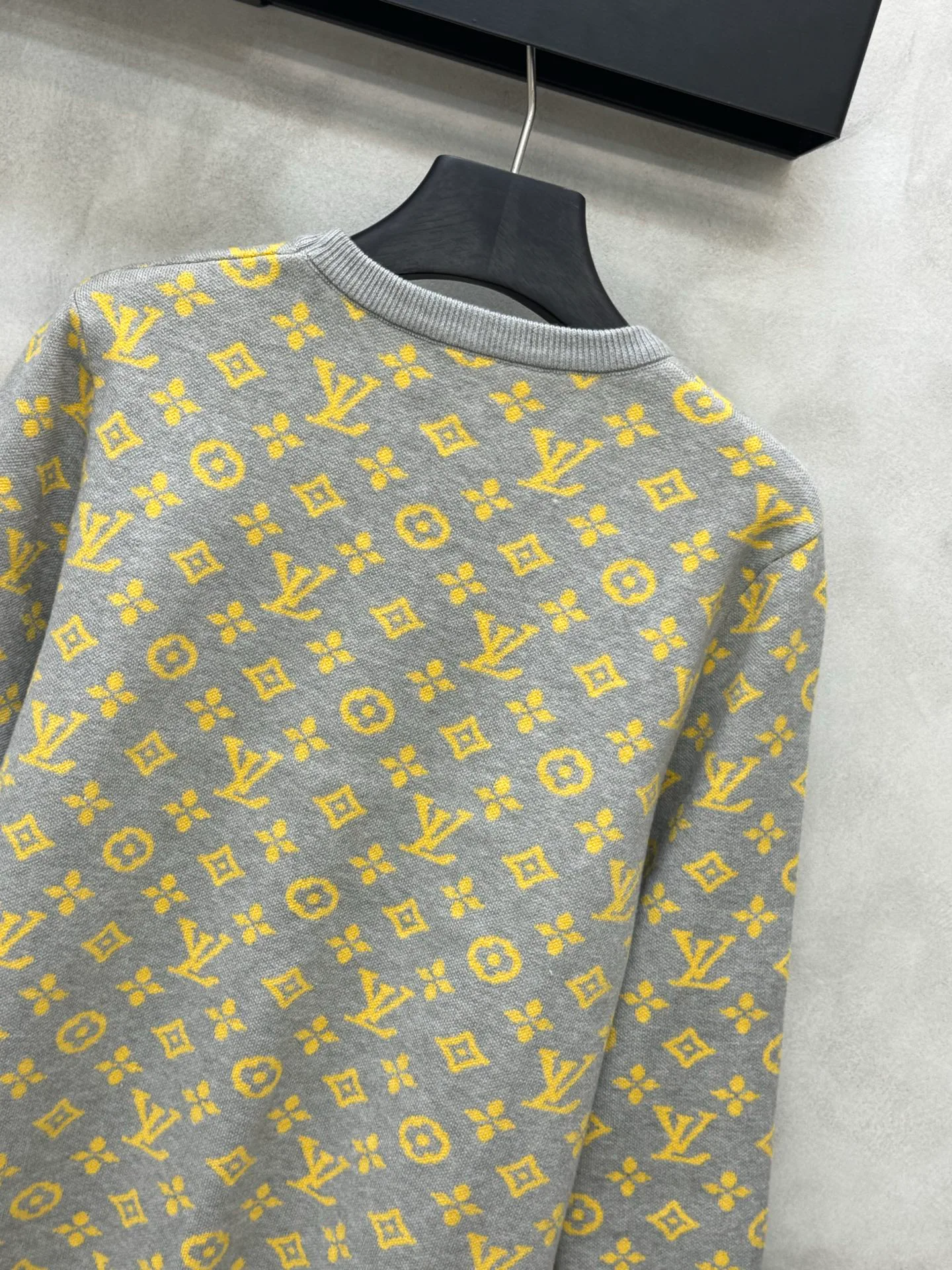 Women's Jumpers And Sweaters LOUIS VUITTON 18186042