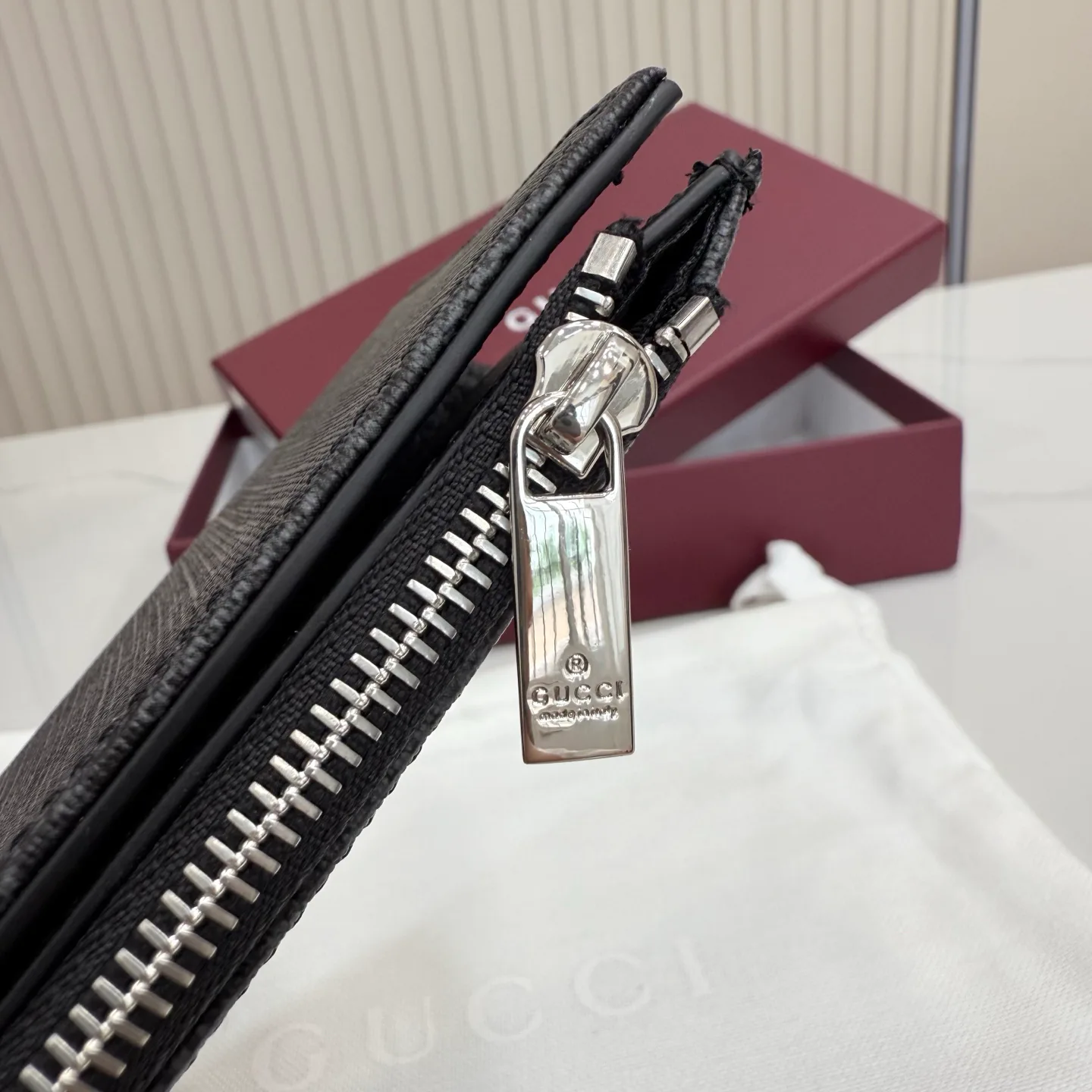 Women's Clutches GUCCI 17948293
