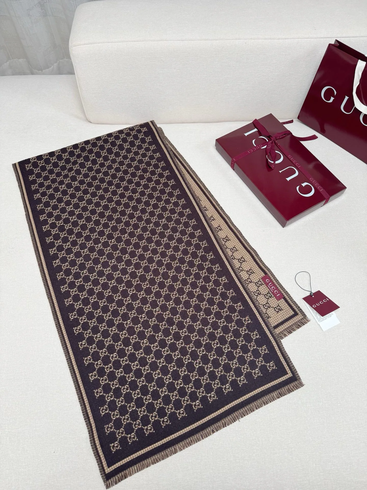 Scarves GUCCI 17992032