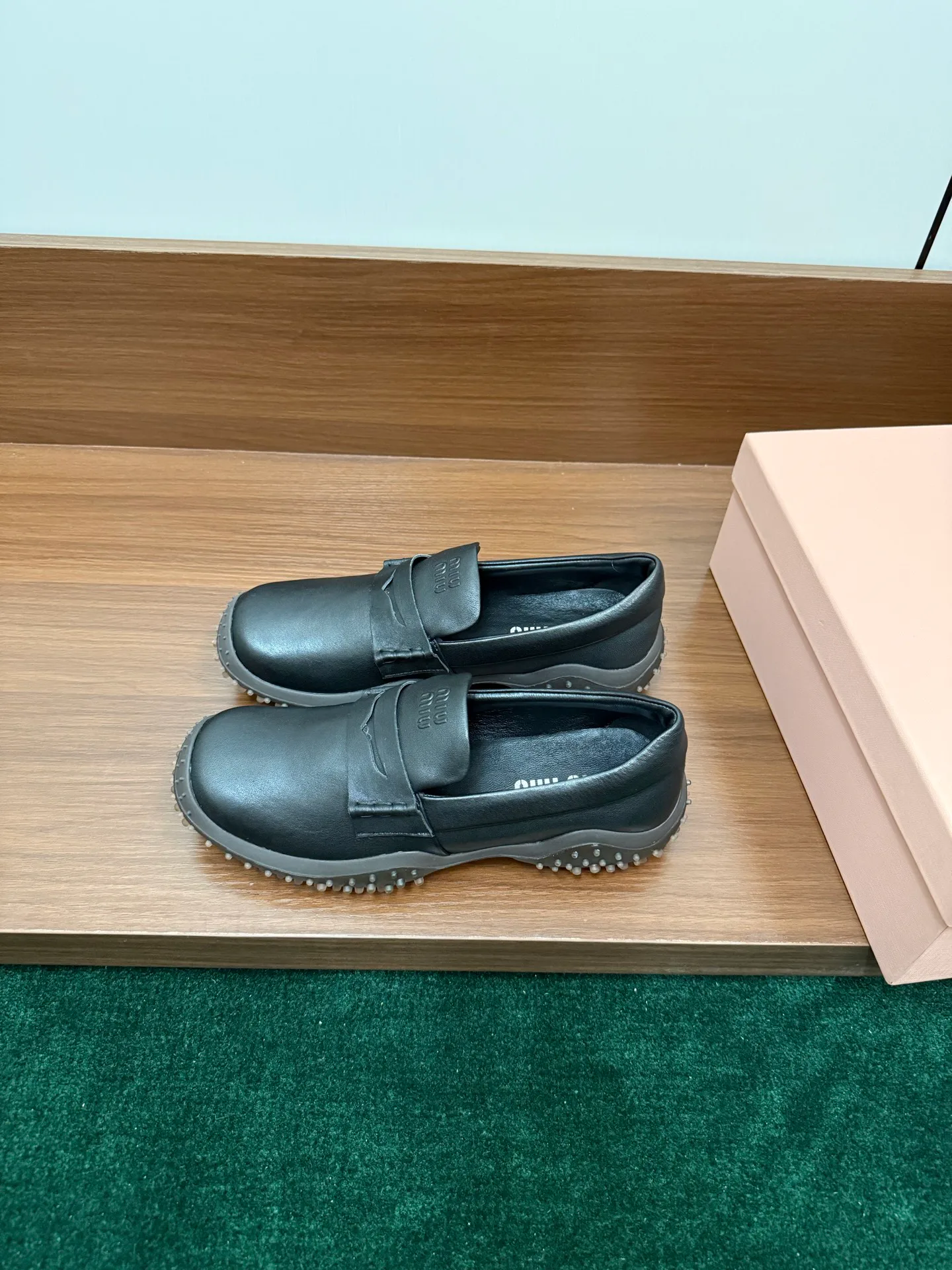 Women's Loafers And Moccasins MIU MIU 18042064