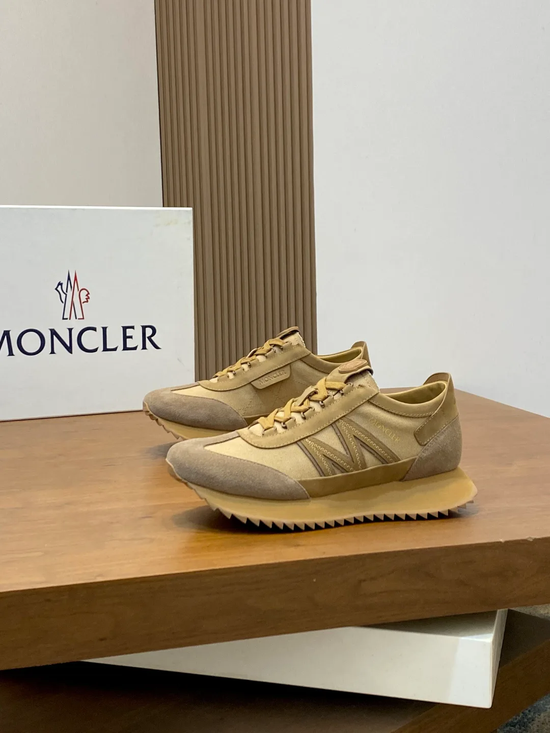 Men's Sneakers MONCLER 18079048
