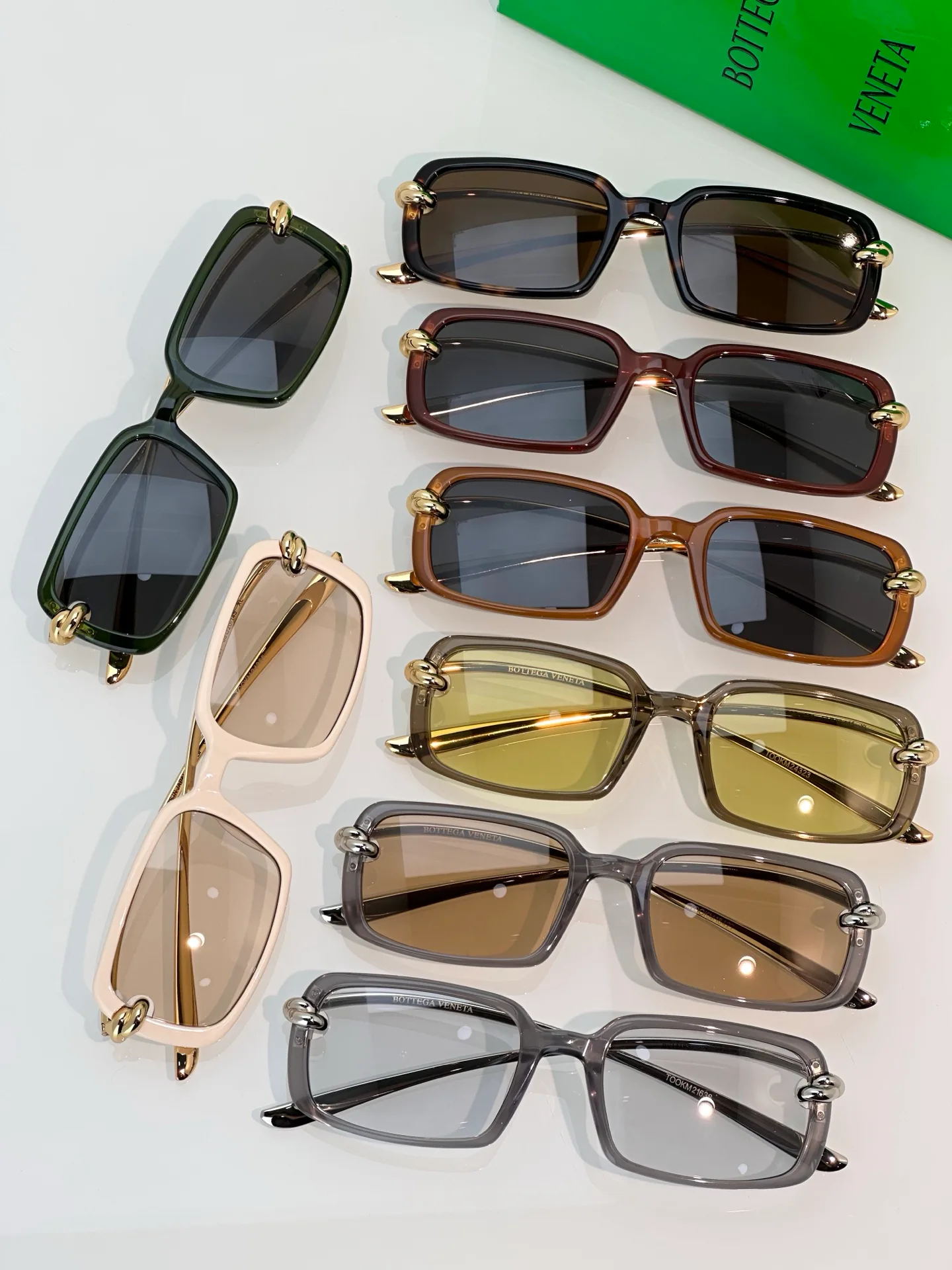 Glasses BOTTEGA VENETA 17465980