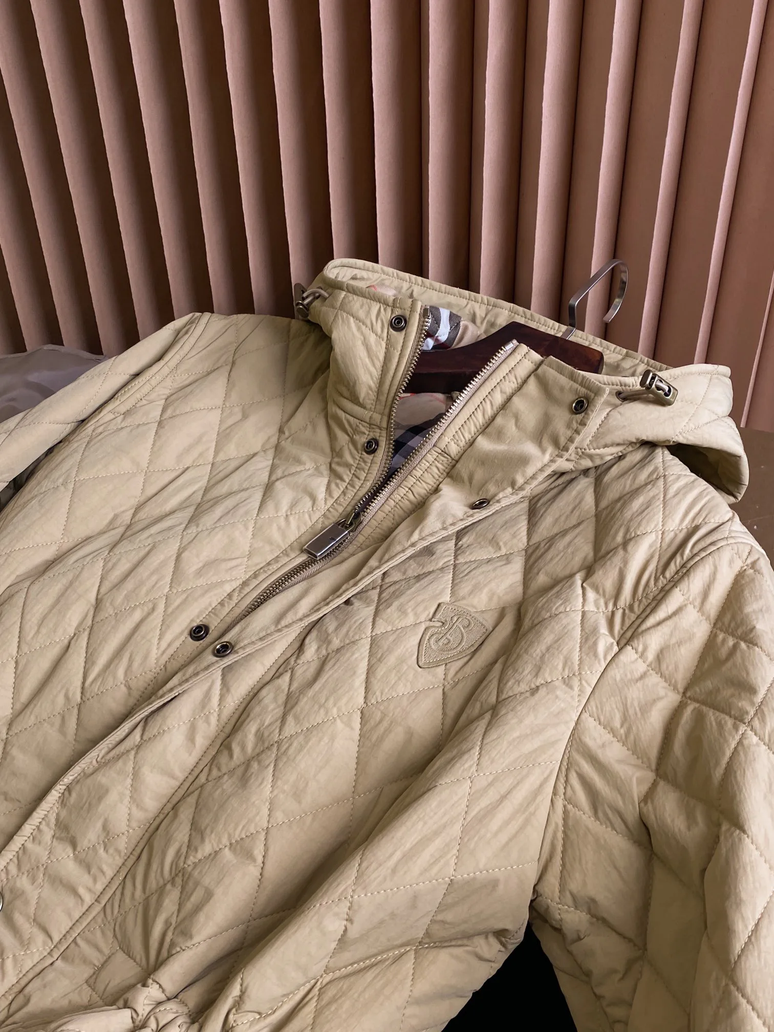 Women's Jackets And Down Jackets BURBERRY 18206350