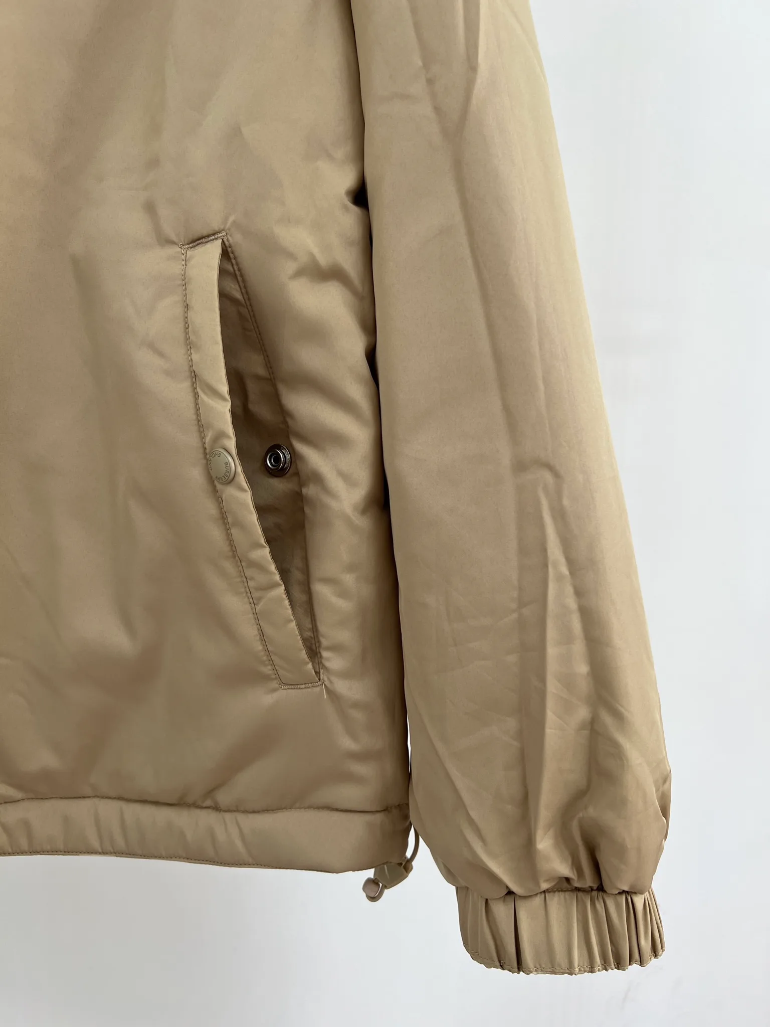 Women's Jackets And Down Jackets BURBERRY 18415749