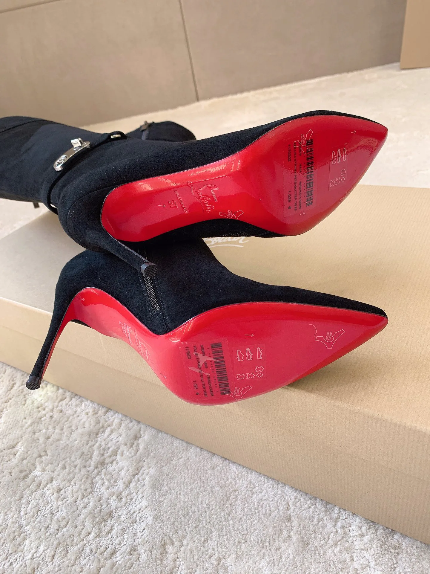 Women's Boots CHRISTIAN LOUBOUTIN 17962866