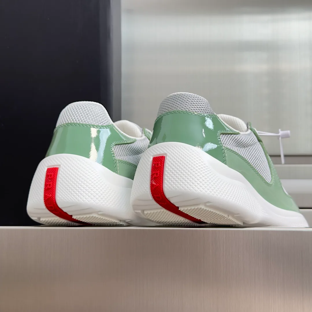 Men's Sneakers PRADA 17803085