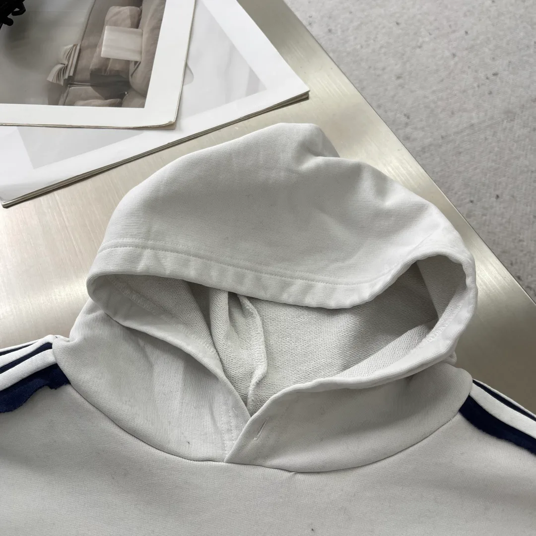 Men's Sweatshirts And Hoodies BALENCIAGA 18320150