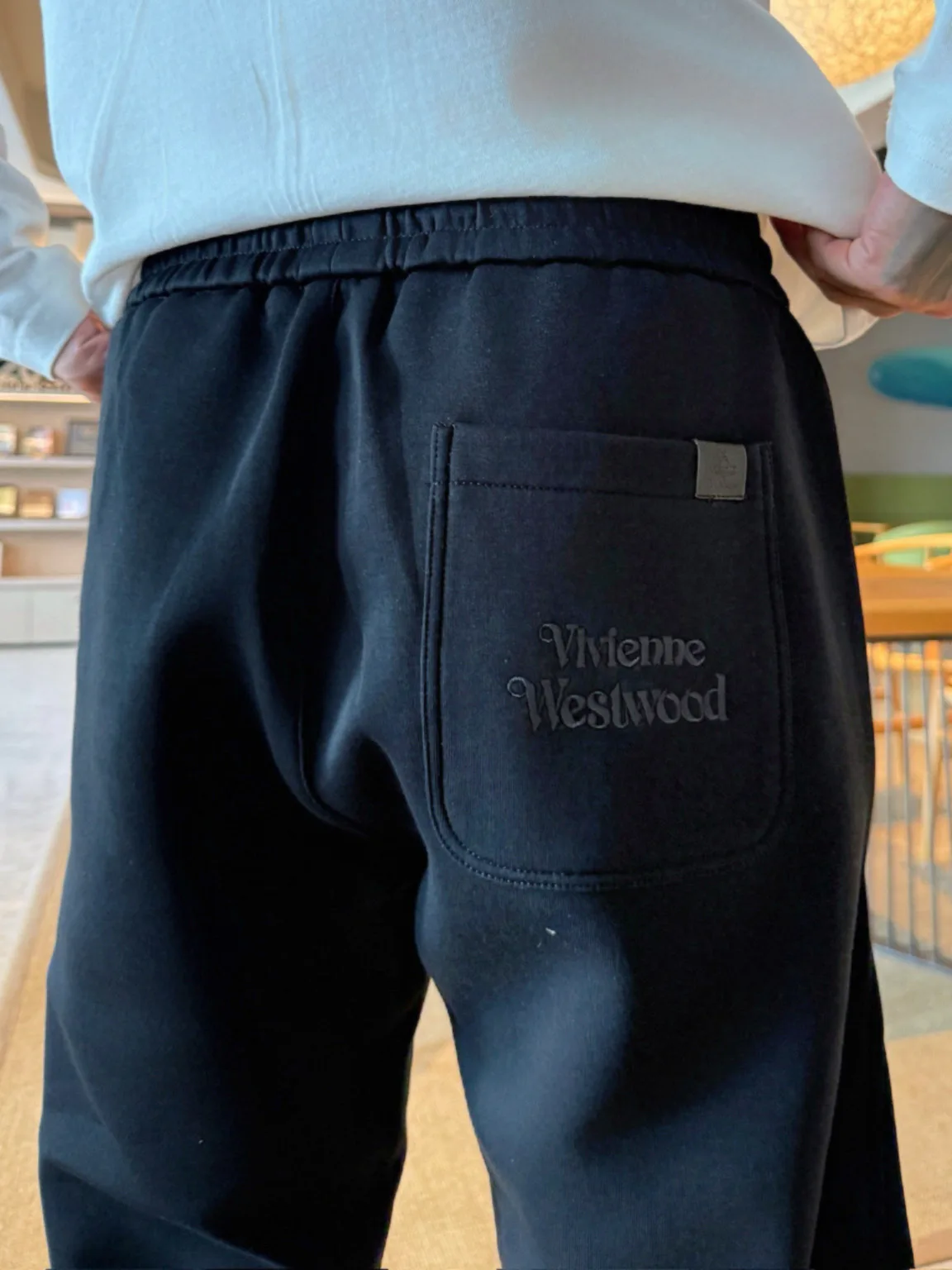Men's Trousers VIVIENNE WESTWOOD 18345718