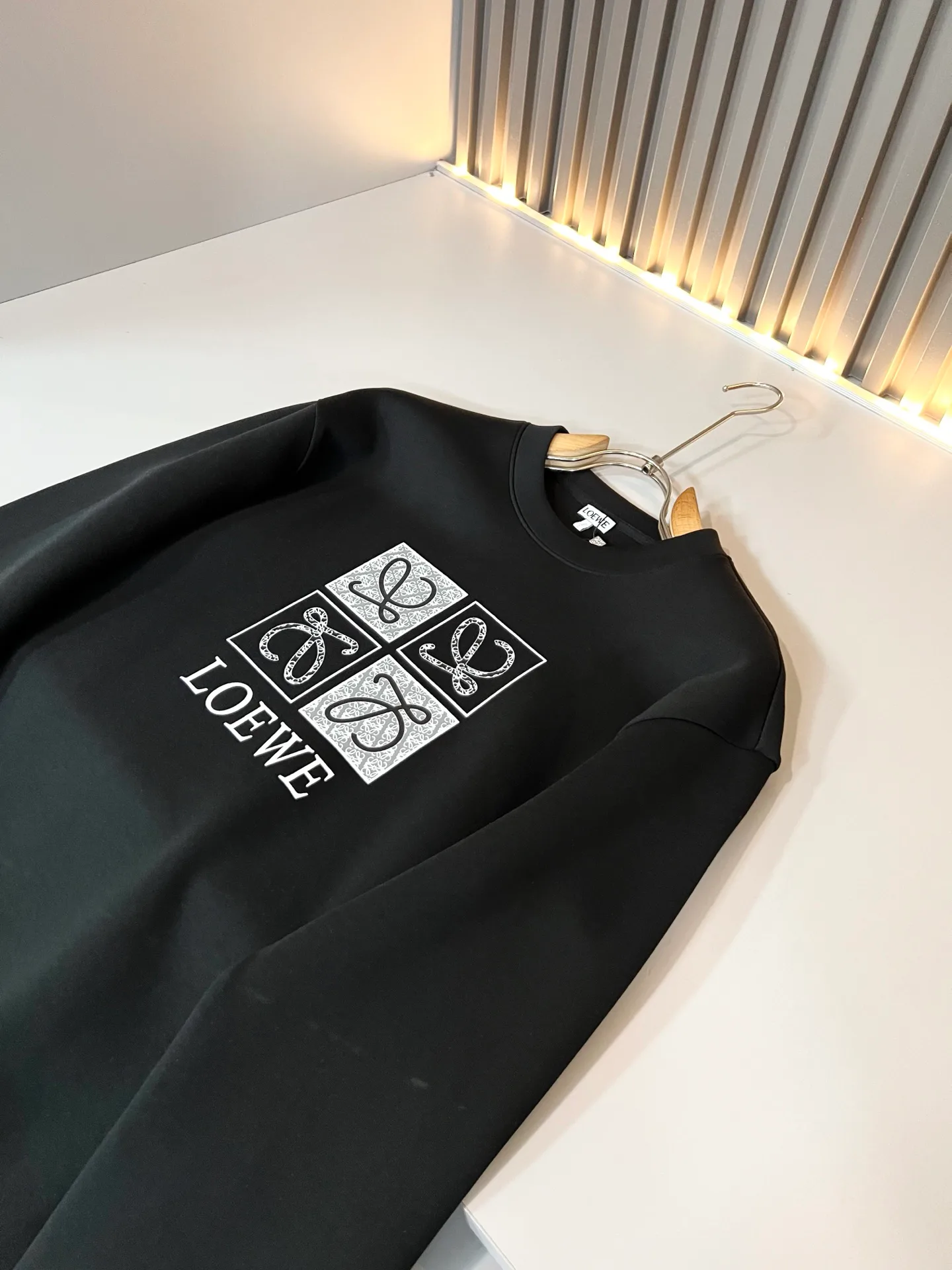 Men's Sweatshirts And Hoodies LOEWE 18446404