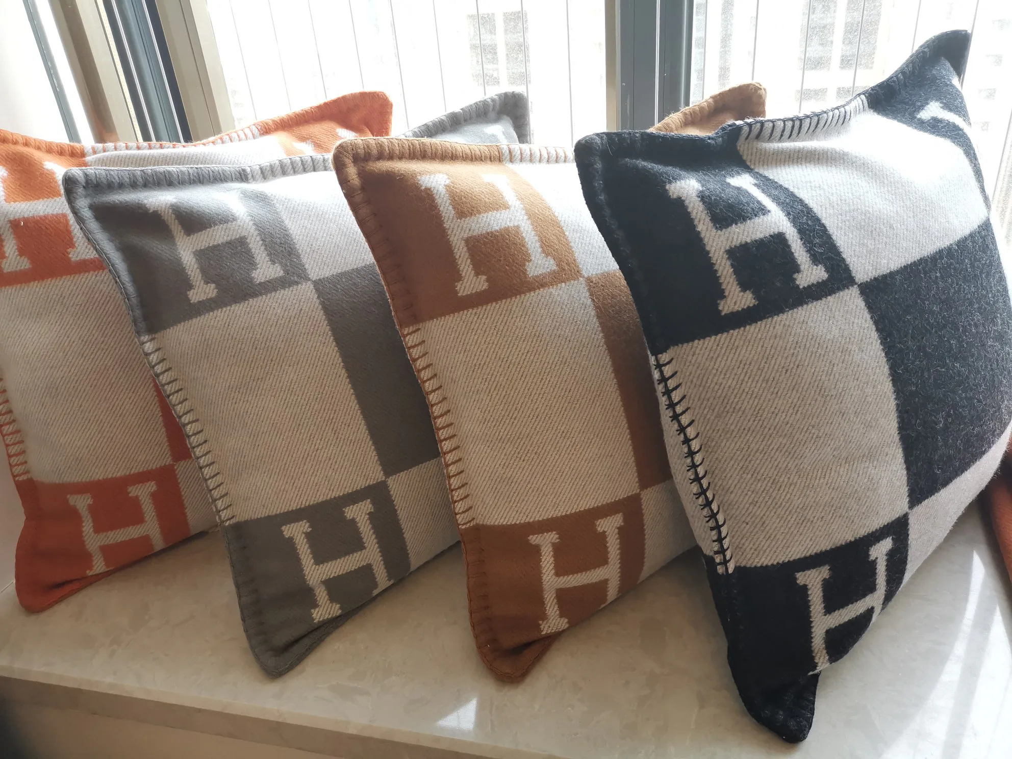 Textiles HERMES 18222642