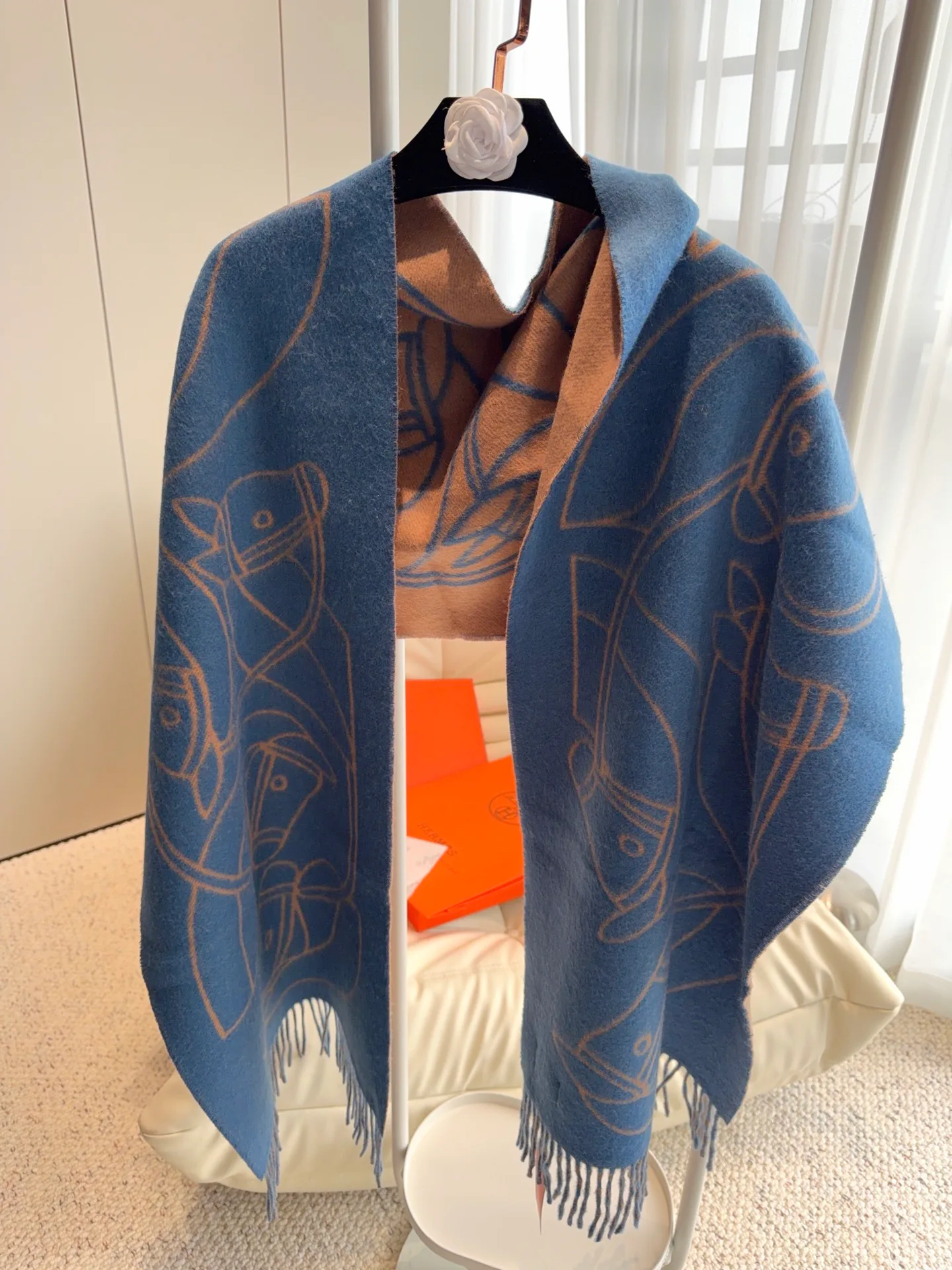Scarves HERMES 18105403