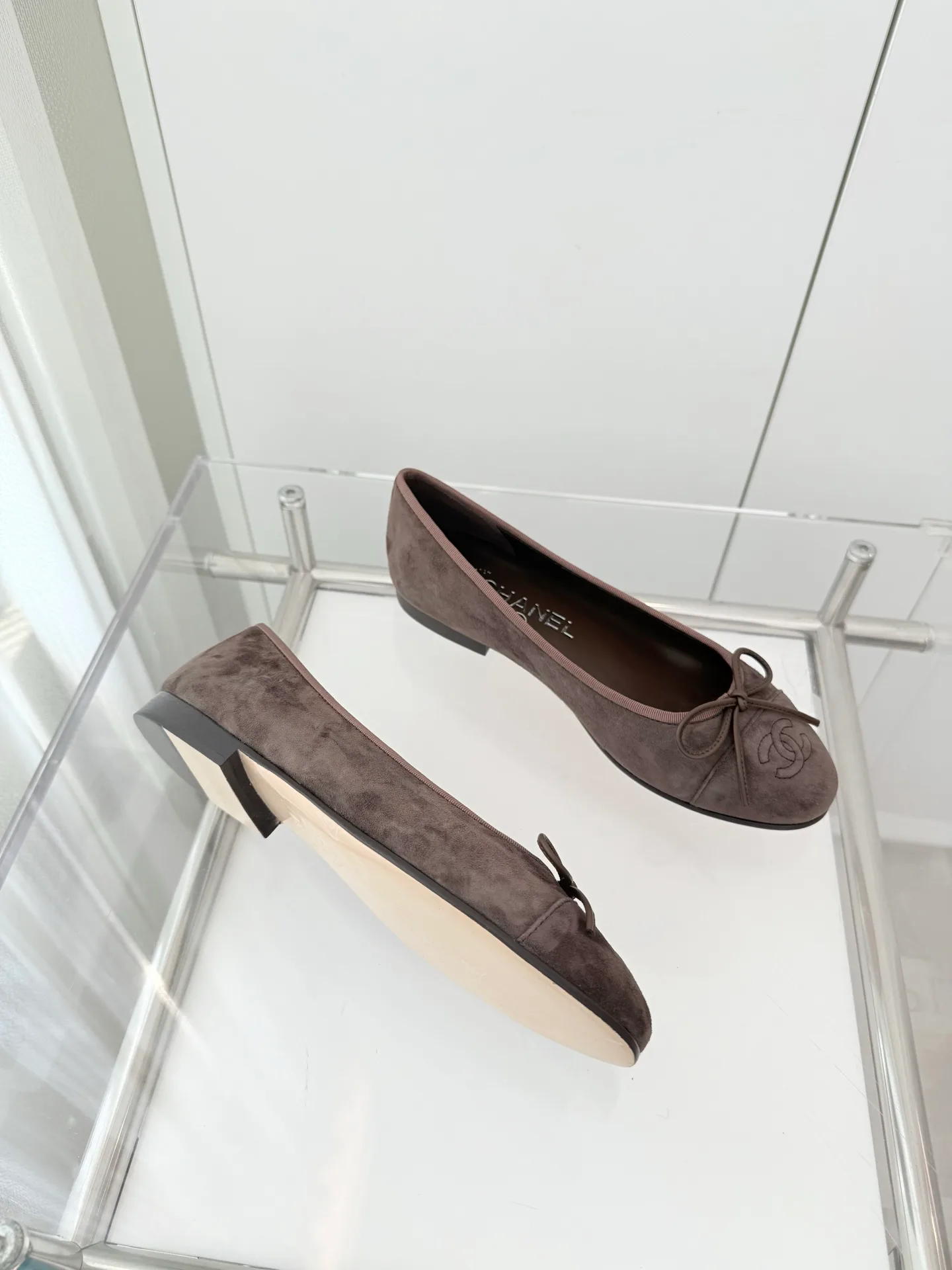 Women's Ballet Flats CHANEL 18120820