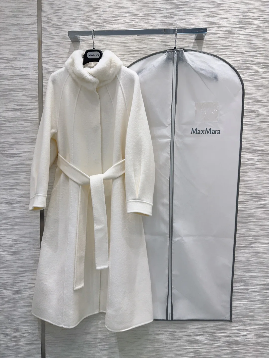 Women's Coats MAX MARA 18172472