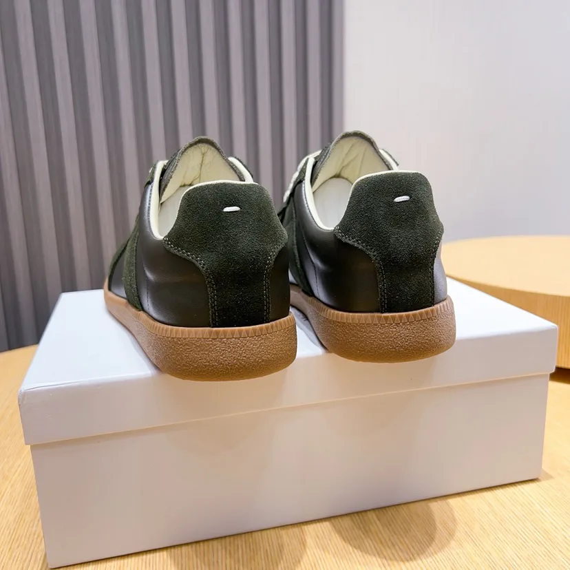 Women's Sneakers MAISON MARGIELA 17286715