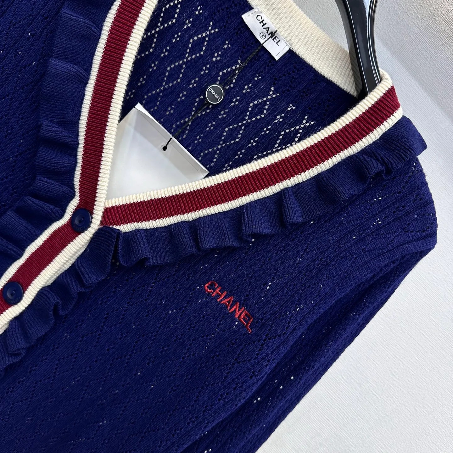 Women's Jumpers And Sweaters CHANEL 18141089