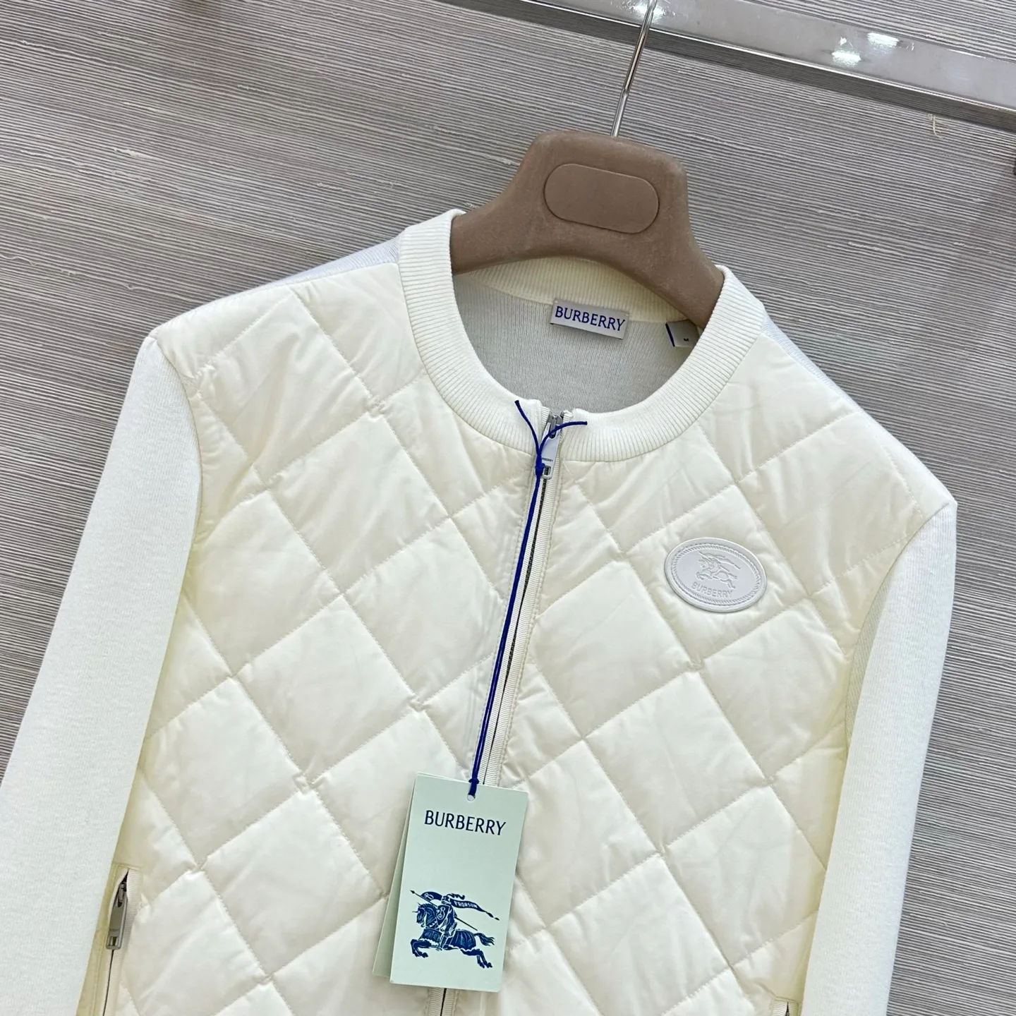 Women's Jackets And Down Jackets BURBERRY 18237255